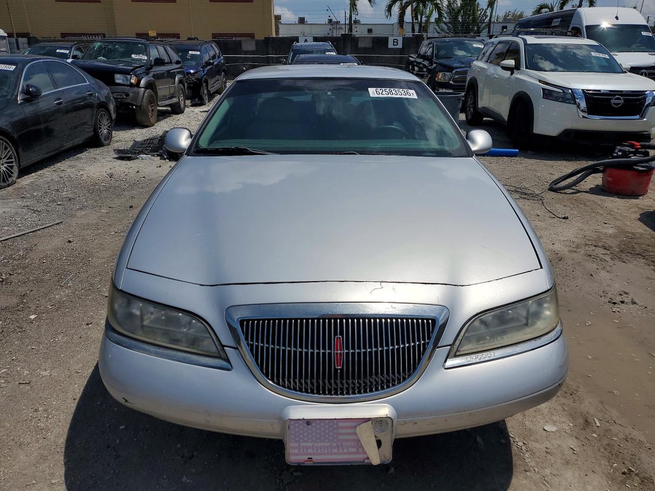 1998 Lincoln Mark Viii Silver vin: 1LNFM91V6WY606504