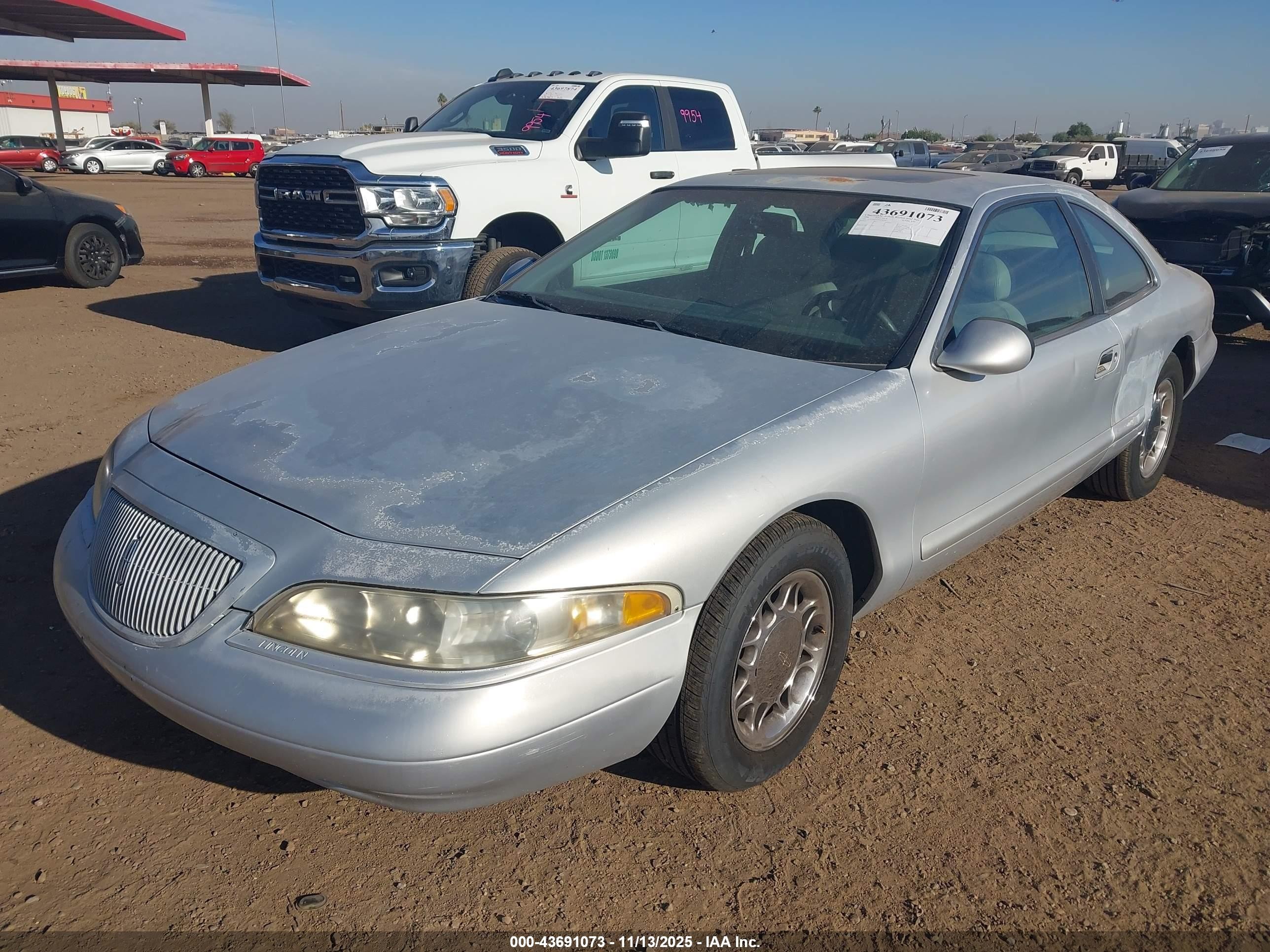 1998 Lincoln Mark Viii Lsc Silver vin: 1LNFM92V0WY604505