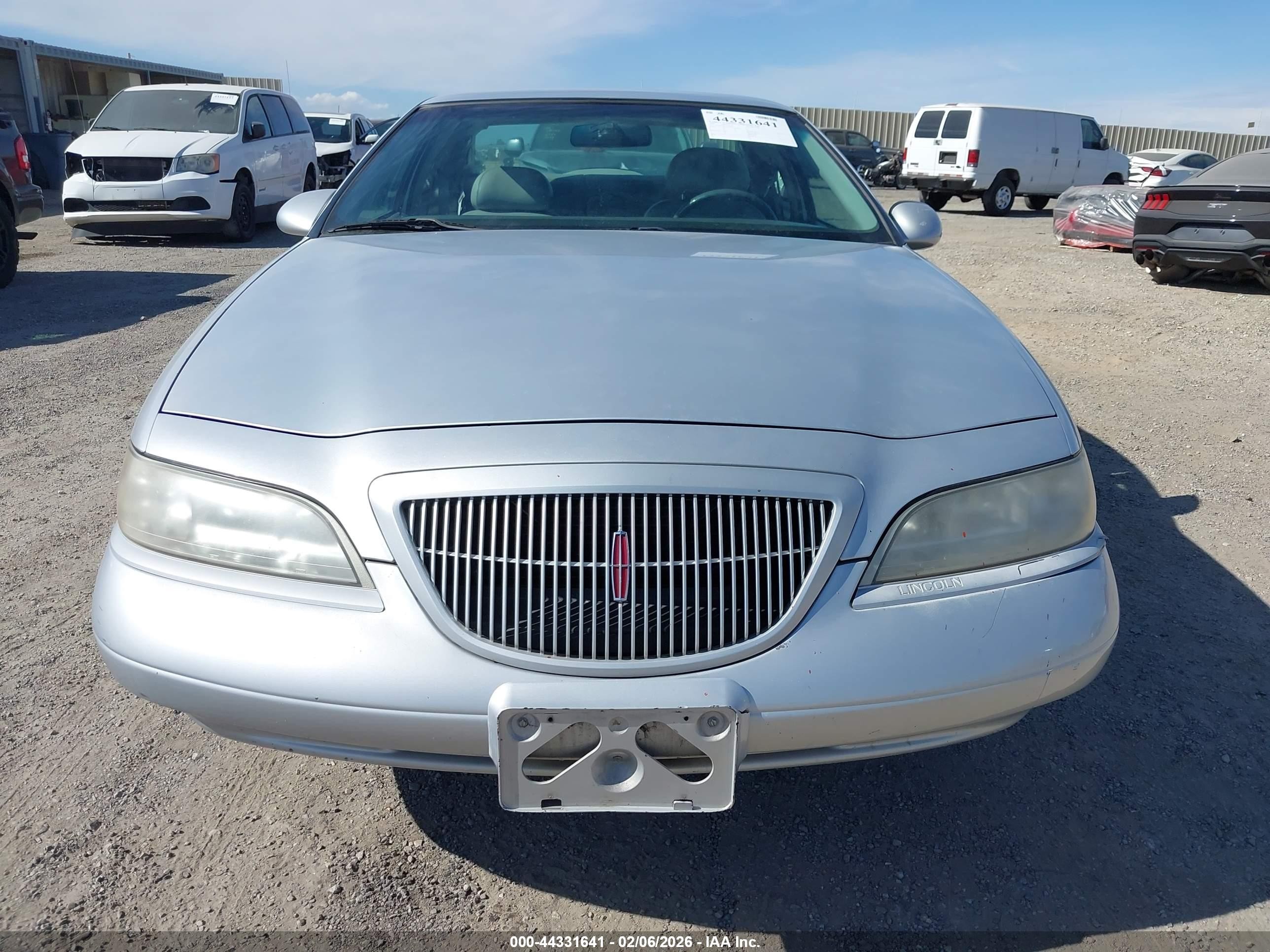 1998 Lincoln Mark Viii Lsc Серебряный vin: 1LNFM92V2WY640955
