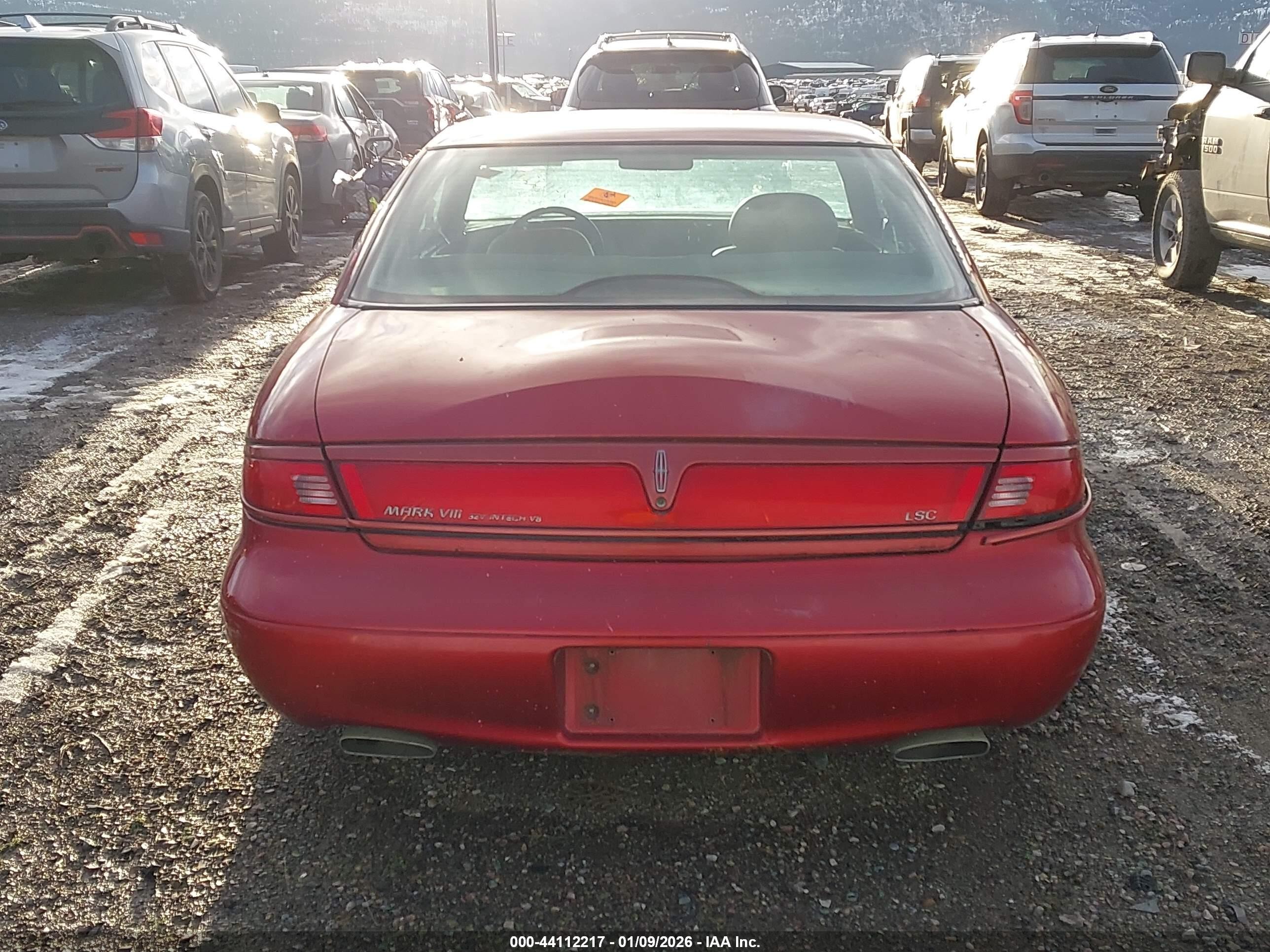 1998 Lincoln Mark Viii Lsc Red vin: 1LNFM92V6WY606212