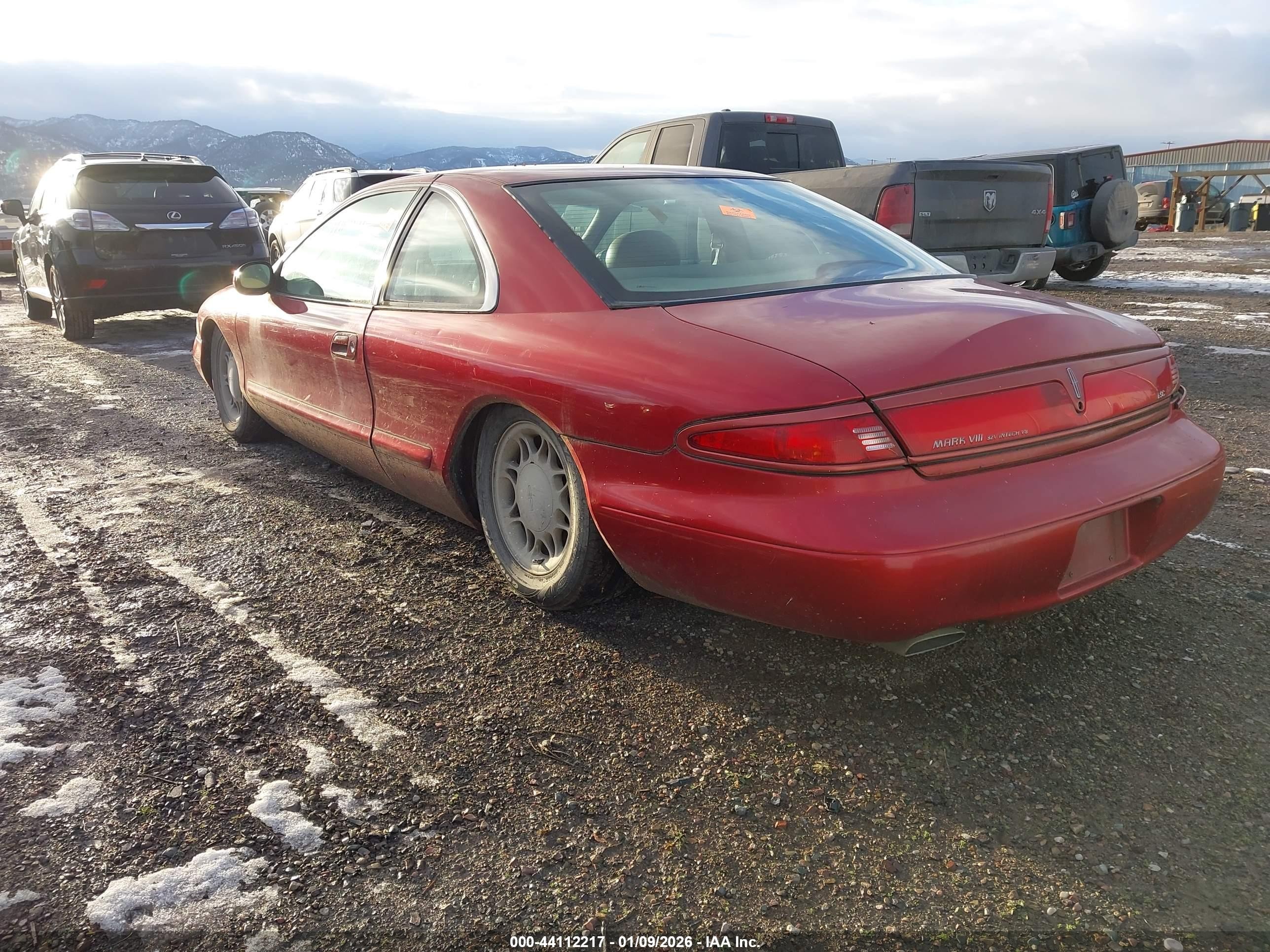 1998 Lincoln Mark Viii Lsc Red vin: 1LNFM92V6WY606212
