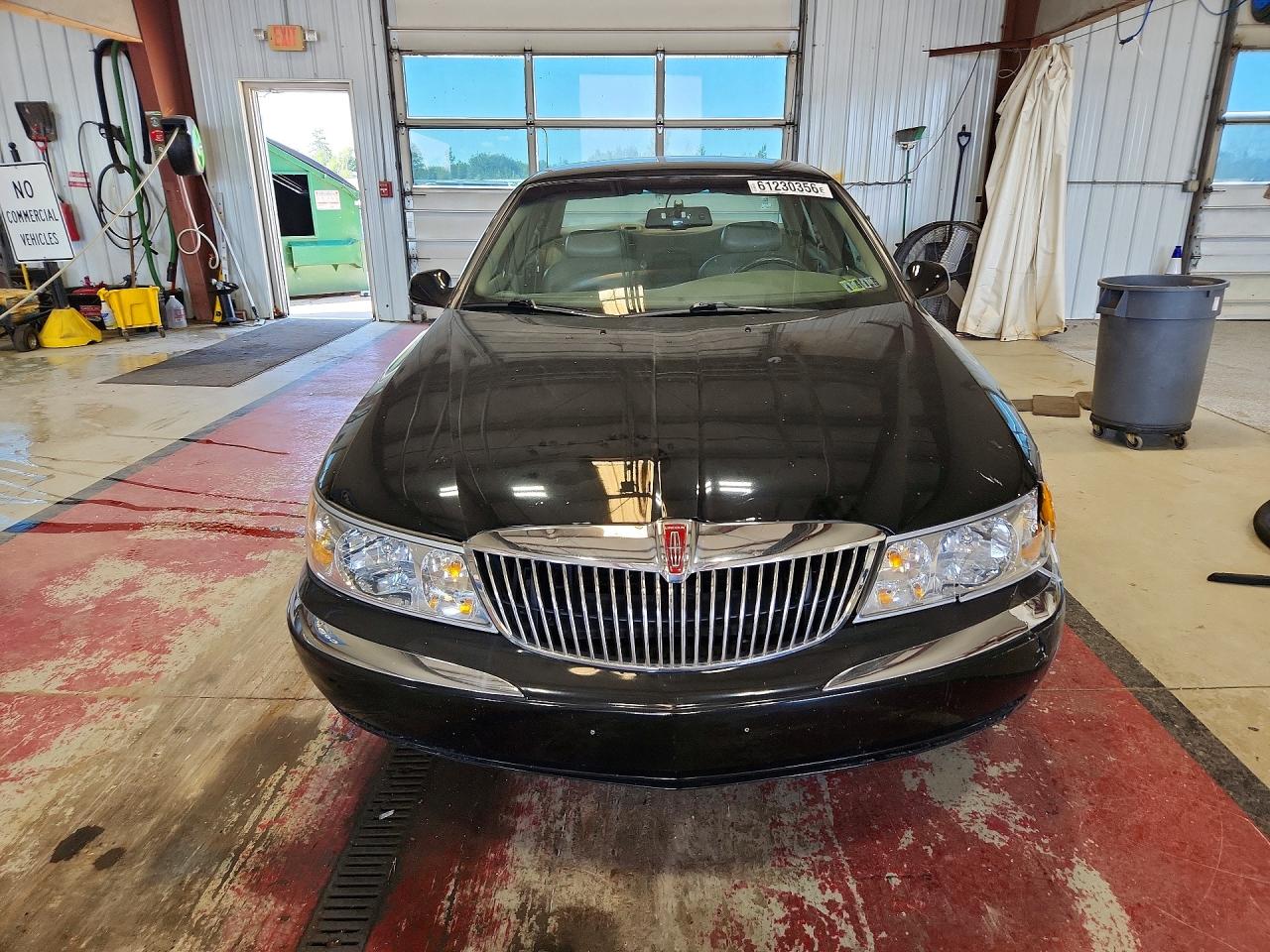 1998 Lincoln Continental Black vin: 1LNFM97V4WY742847