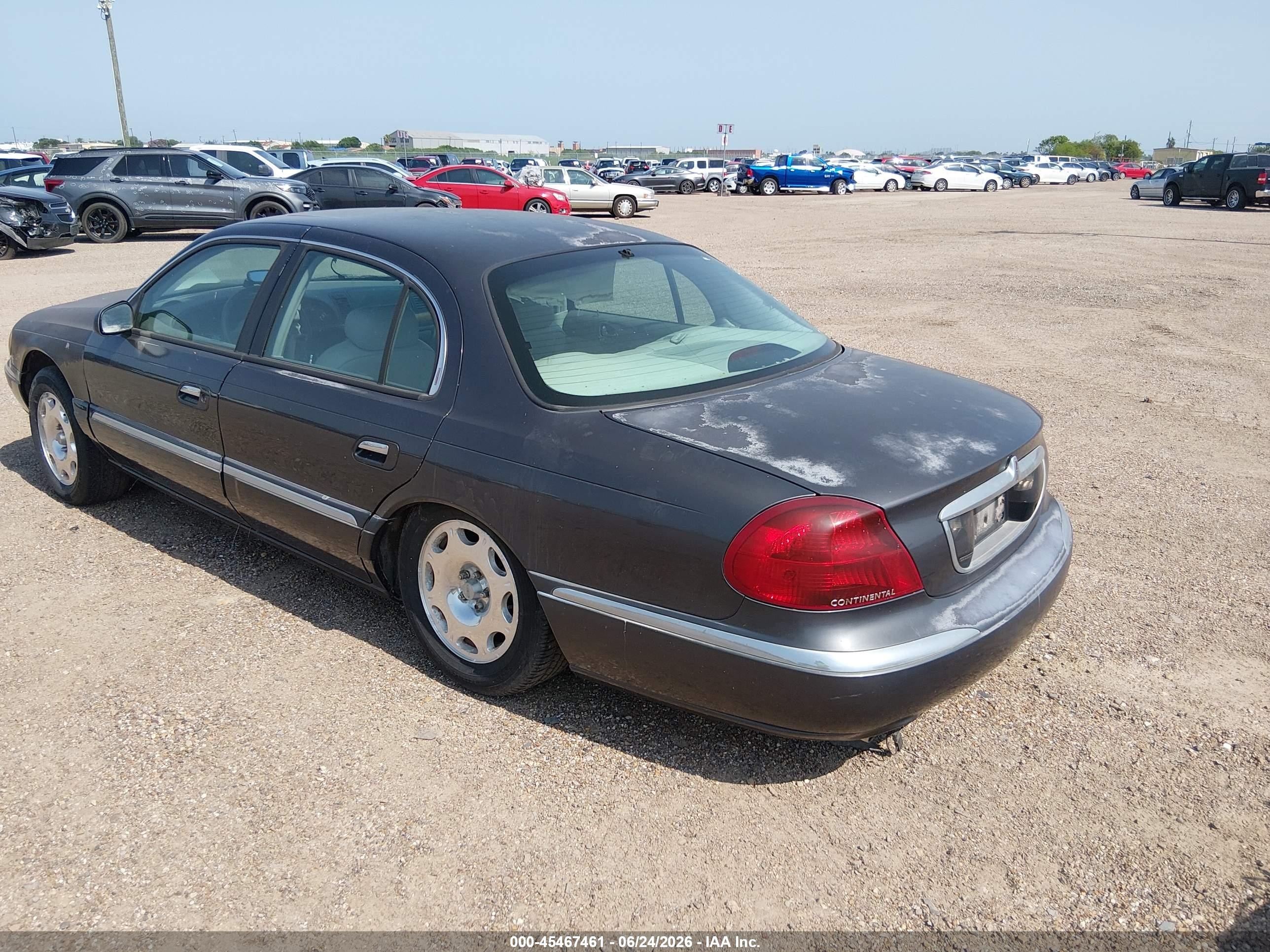 1998 Lincoln Continental   Gray vin: 1LNFM97V5WY742226