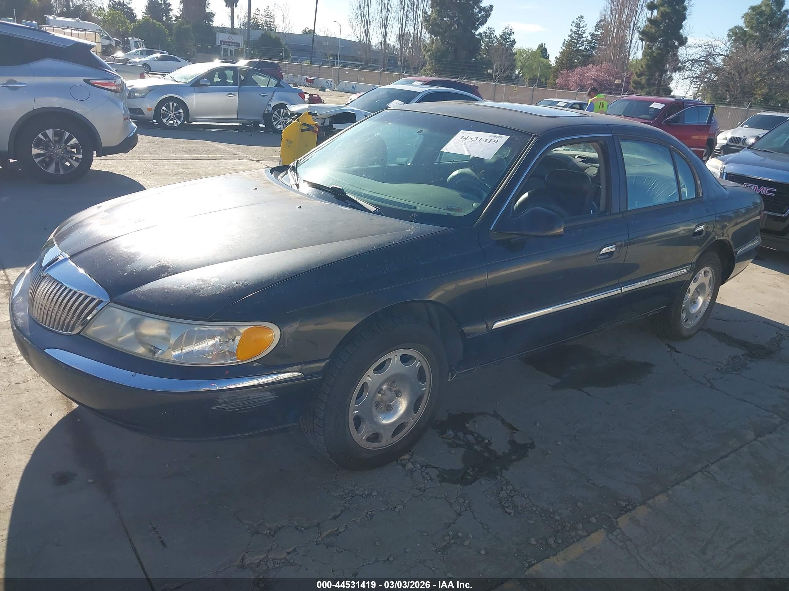 1998 Lincoln Continental   Black vin: 1LNFM97V6WY622998