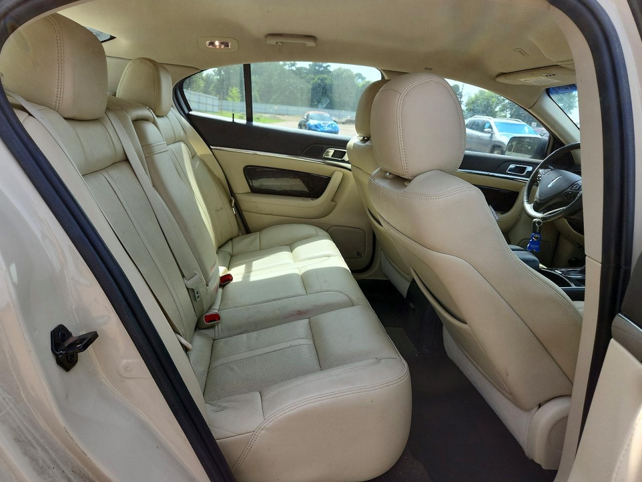 2014 Lincoln Mks Кремовый vin: 1LNHL9DK2EG609238