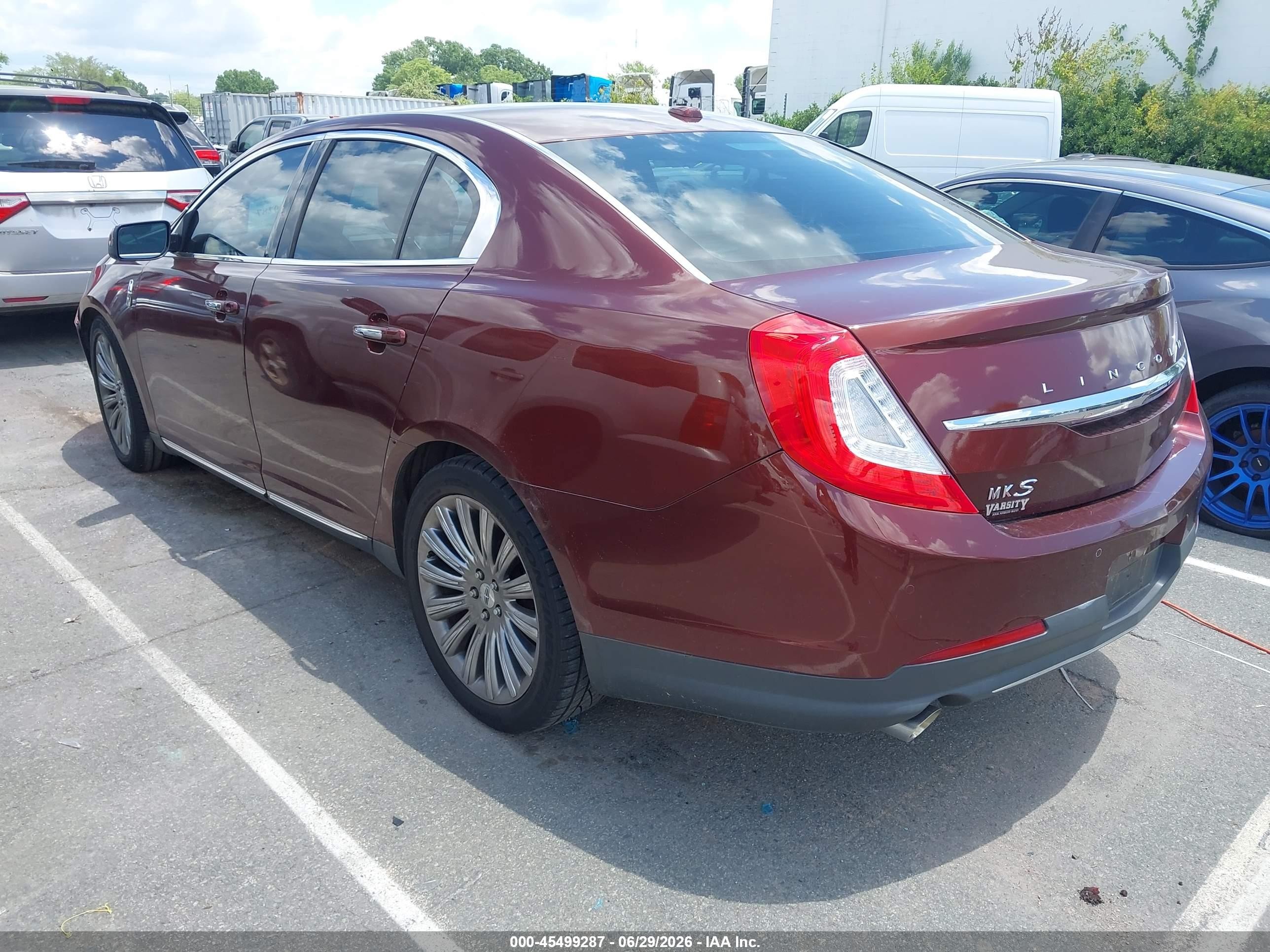 2015 Lincoln Mks Burgundy vin: 1LNHL9DK3FG606348