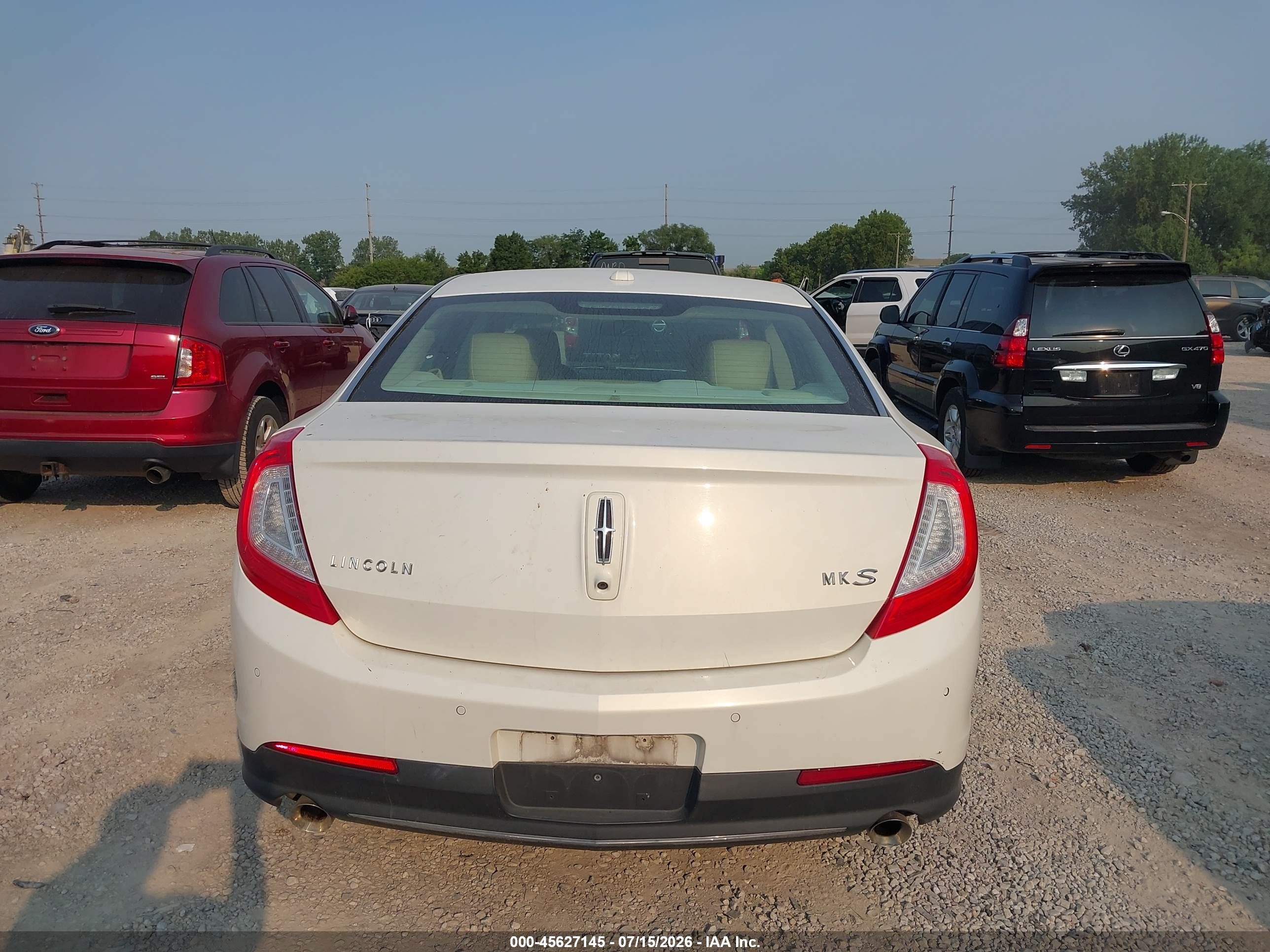 2013 Lincoln Mks   White vin: 1LNHL9DK4DG600099