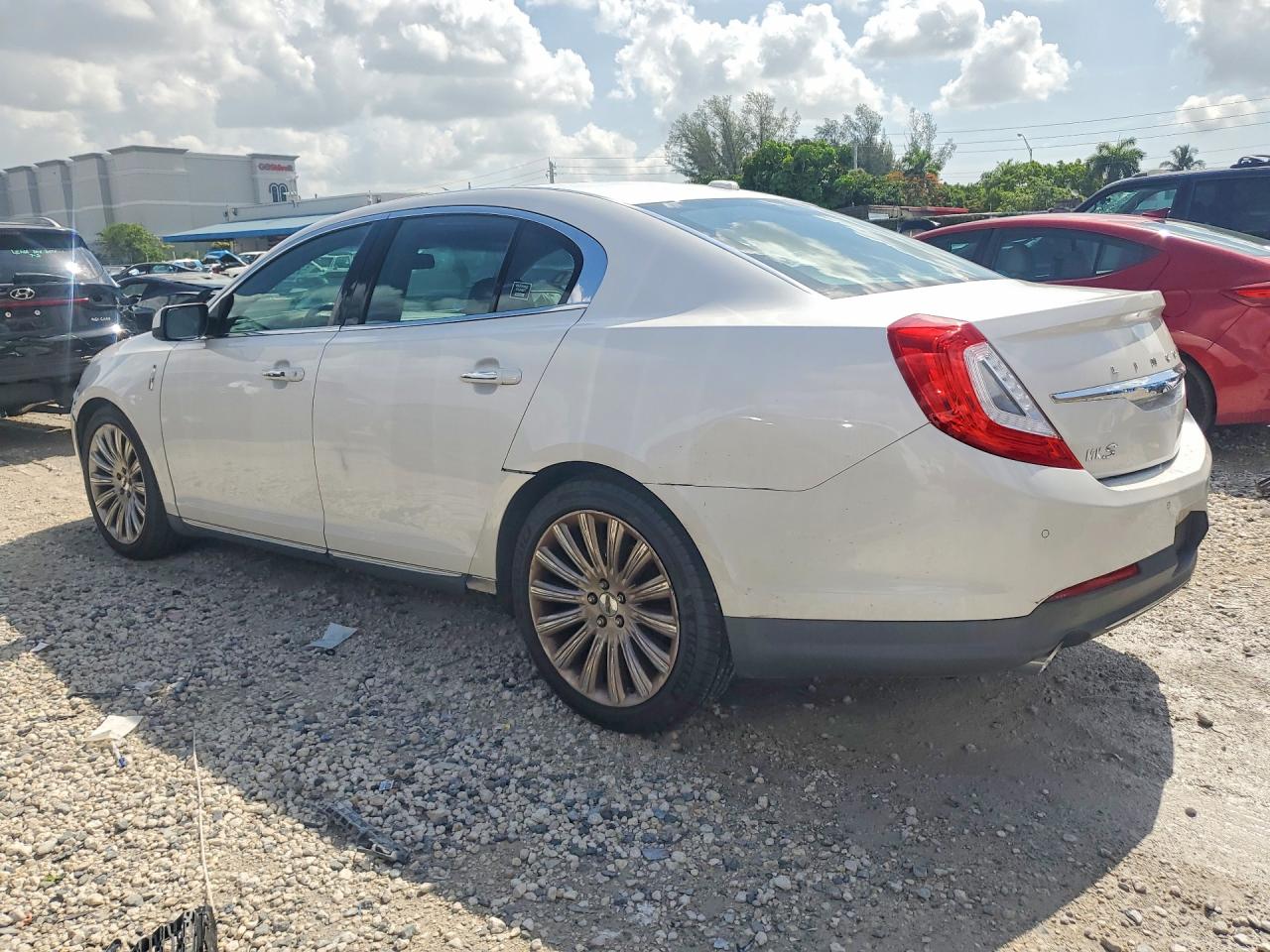 2015 Lincoln Mks Белый vin: 1LNHL9DK7FG607115