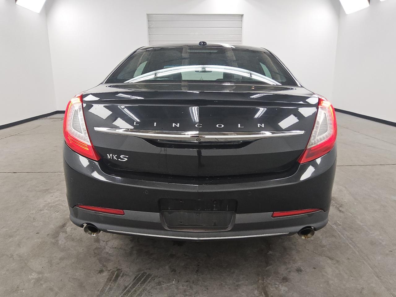2015 Lincoln Mks Black vin: 1LNHL9DK8FG605079 Damage: Deck Lid, Chipped, 2