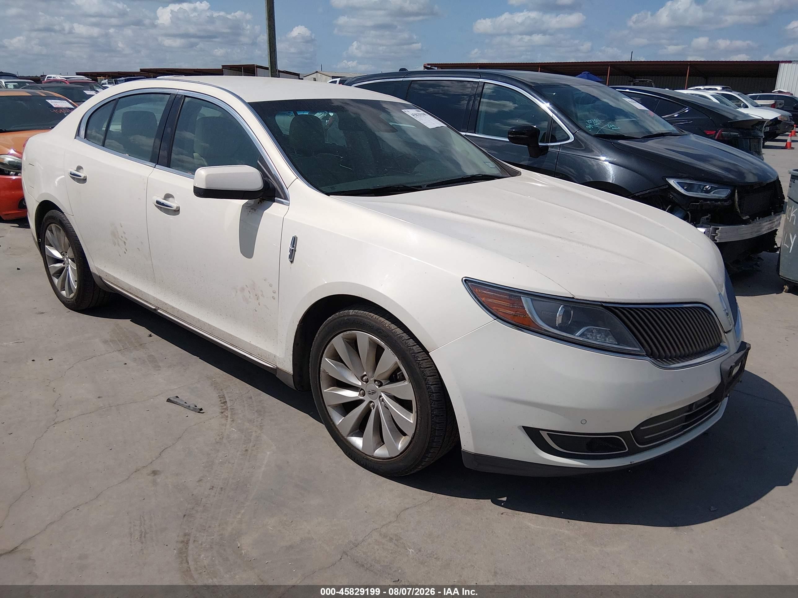 2013 Lincoln Mks   White vin: 1LNHL9DK9DG618260