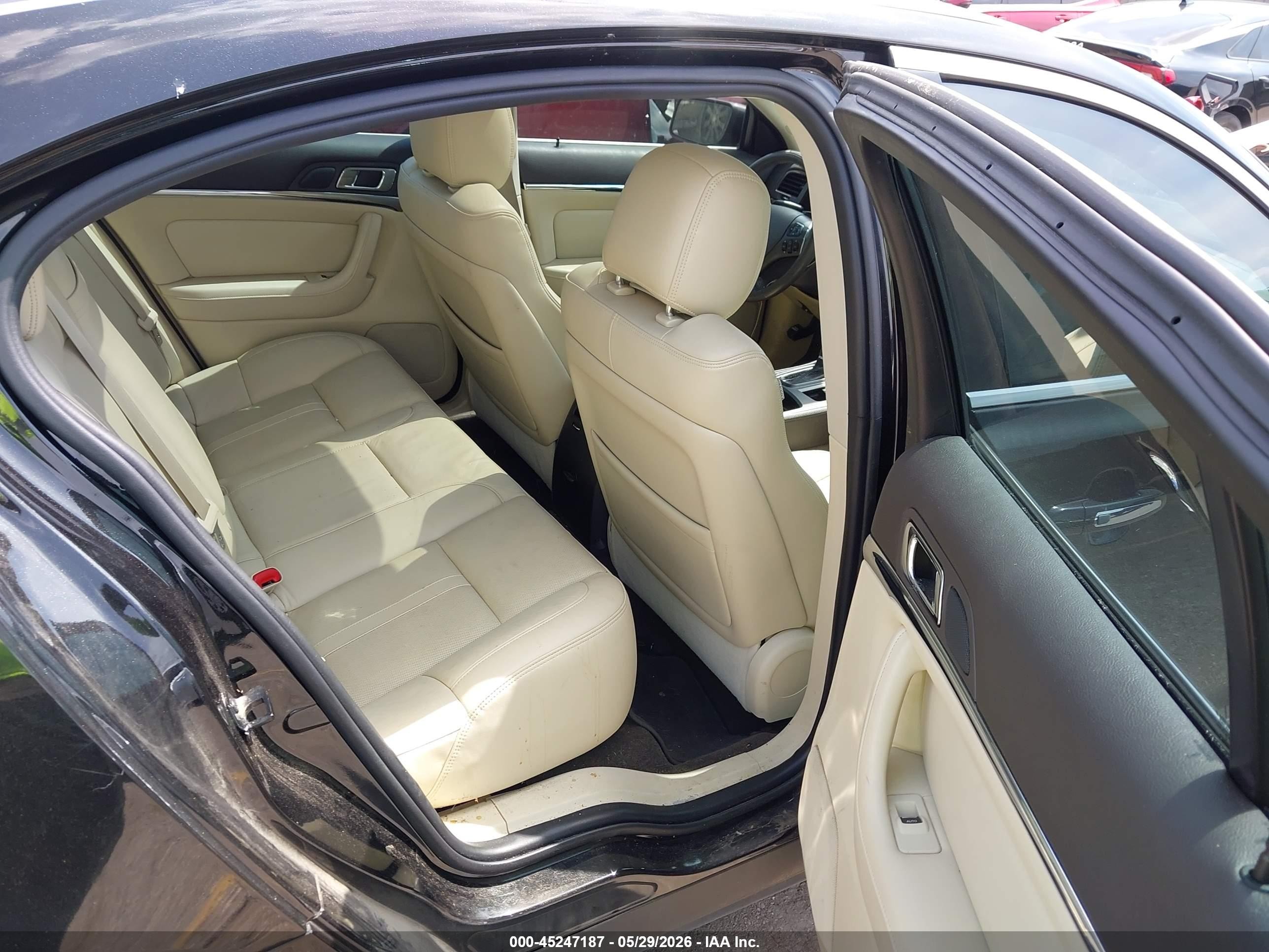 2013 Lincoln Mks   Black vin: 1LNHL9DKXDG612340