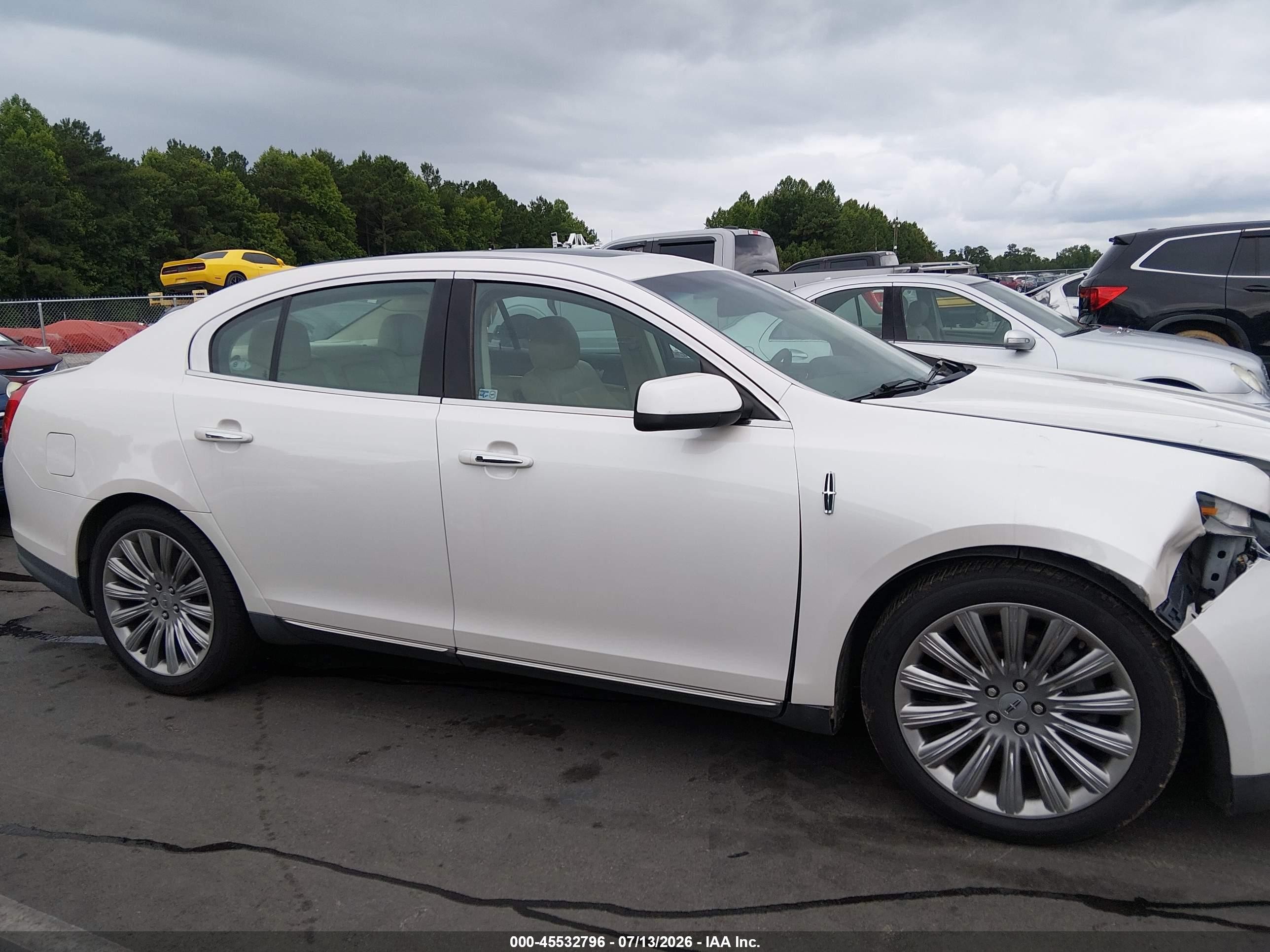 2014 Lincoln Mks   Белый vin: 1LNHL9DKXEG612033