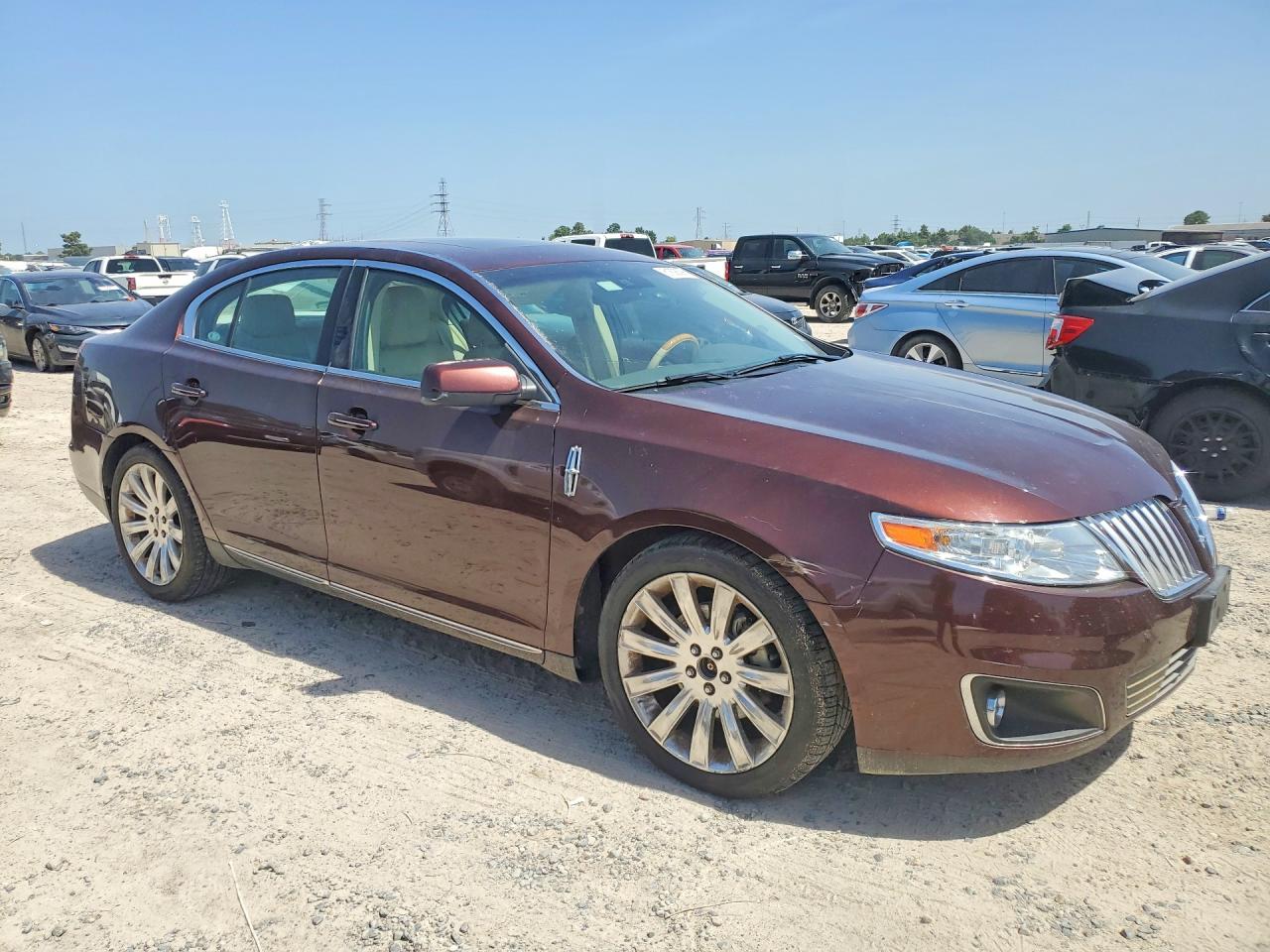 2010 Lincoln Mks Maroon vin: 1LNHL9DR4AG606302