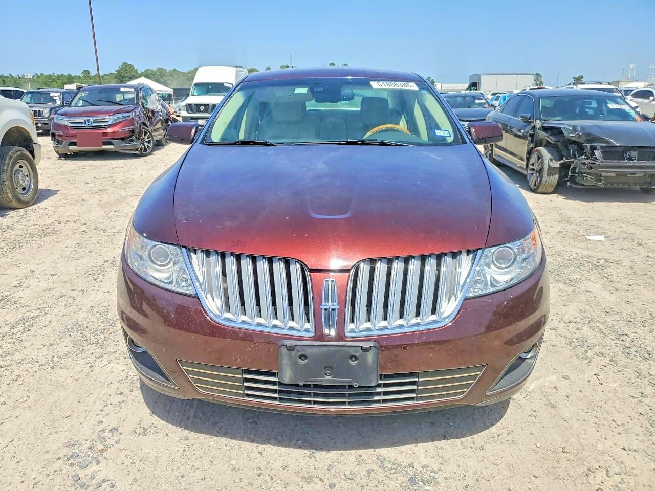 2010 Lincoln Mks Maroon vin: 1LNHL9DR4AG606302