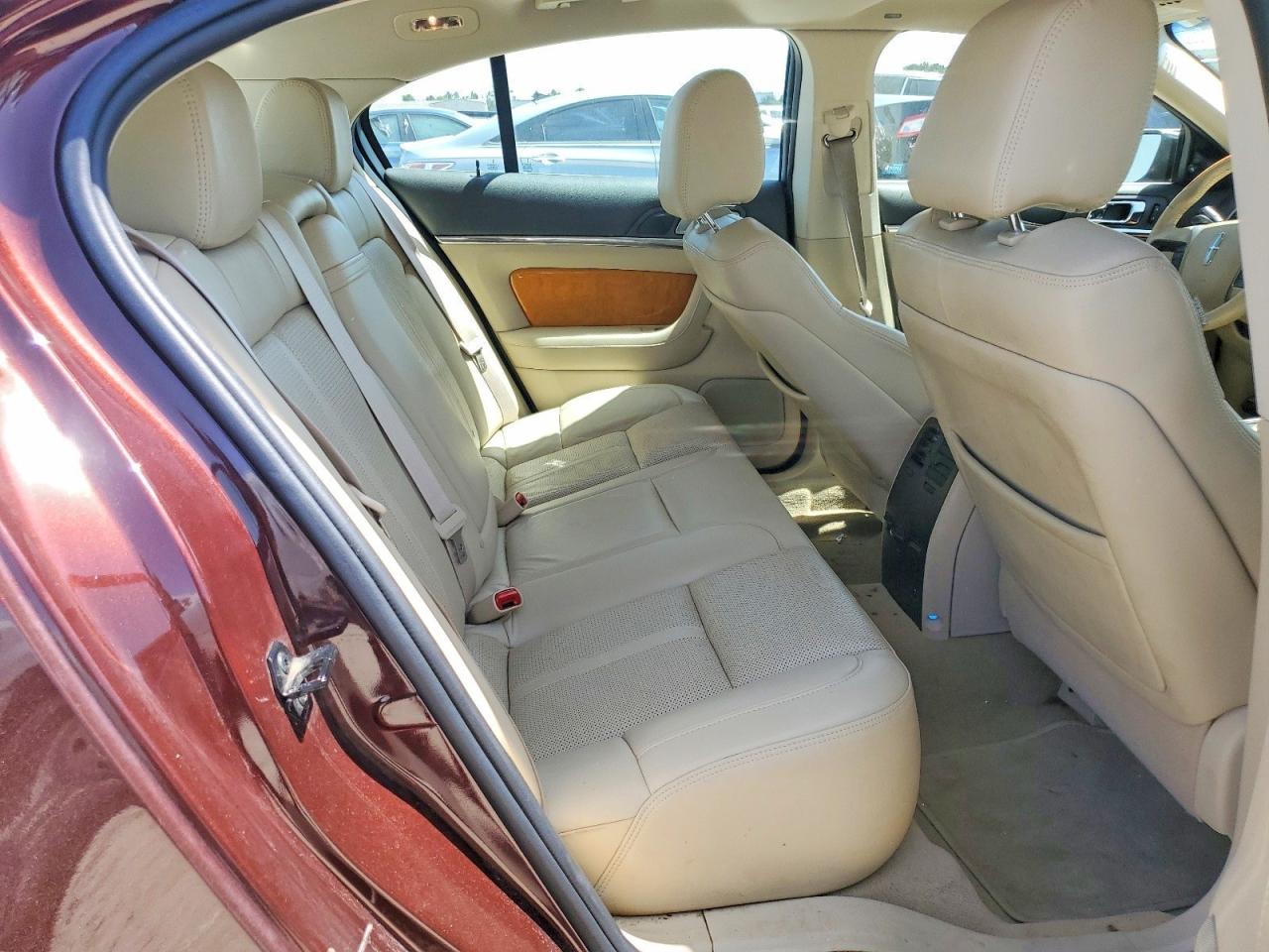 2010 Lincoln Mks Maroon vin: 1LNHL9DR4AG606302