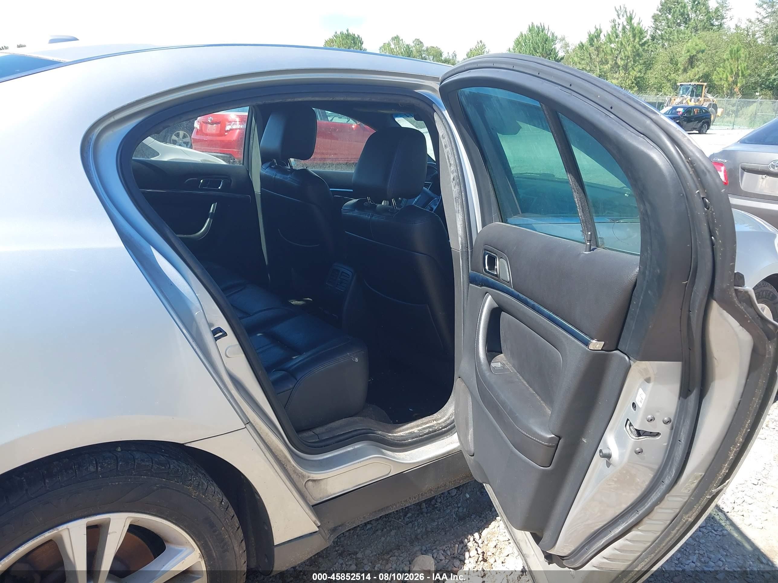 2010 Lincoln Mks   Silver vin: 1LNHL9DR4AG616019