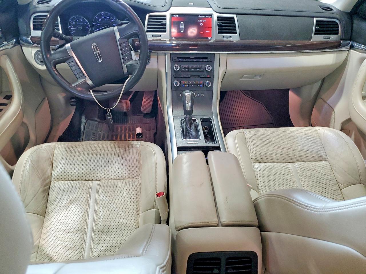 2011 Lincoln Mks White vin: 1LNHL9DR4BG606804