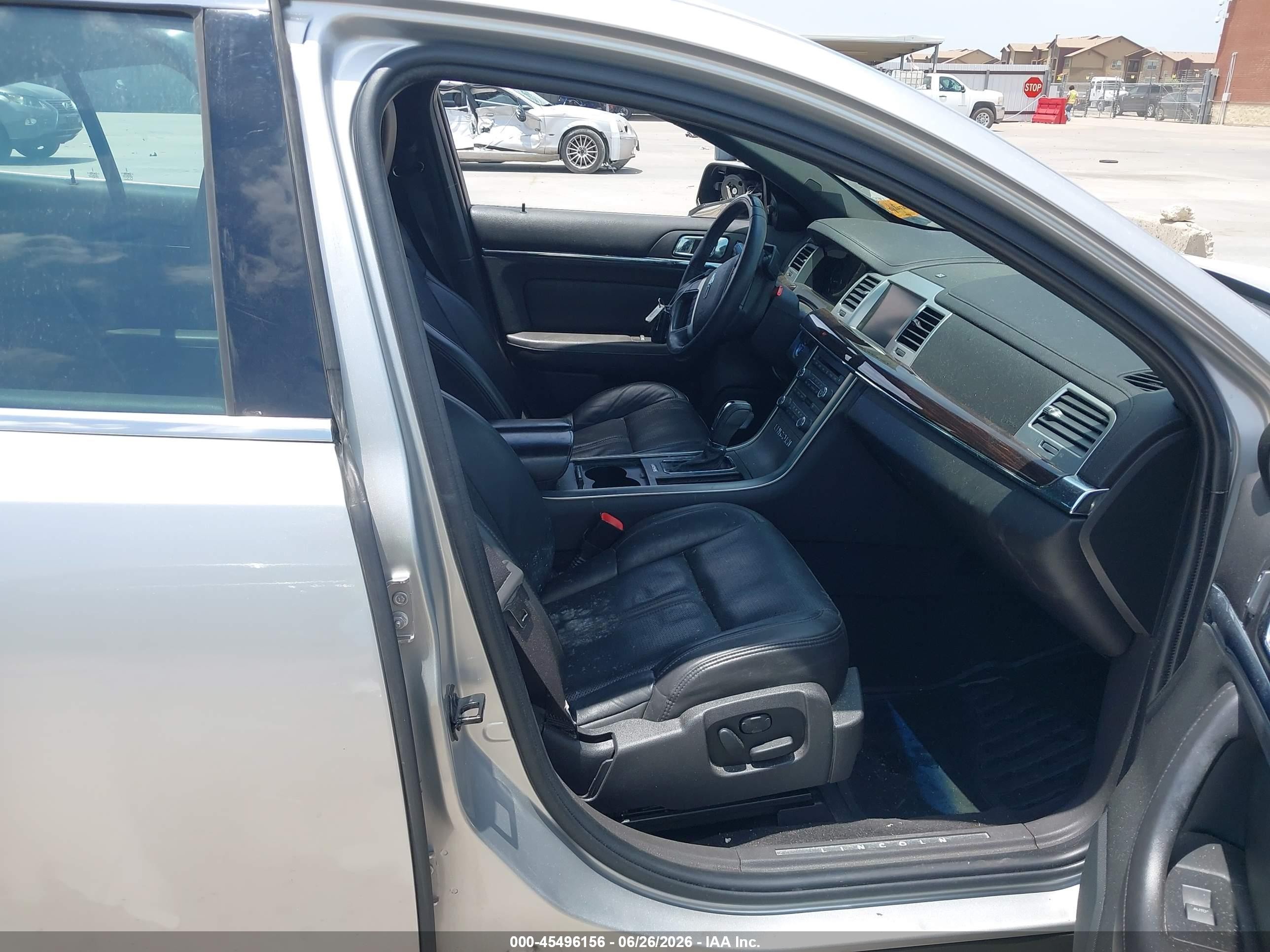 2010 Lincoln Mks   Silver vin: 1LNHL9DR6AG606558