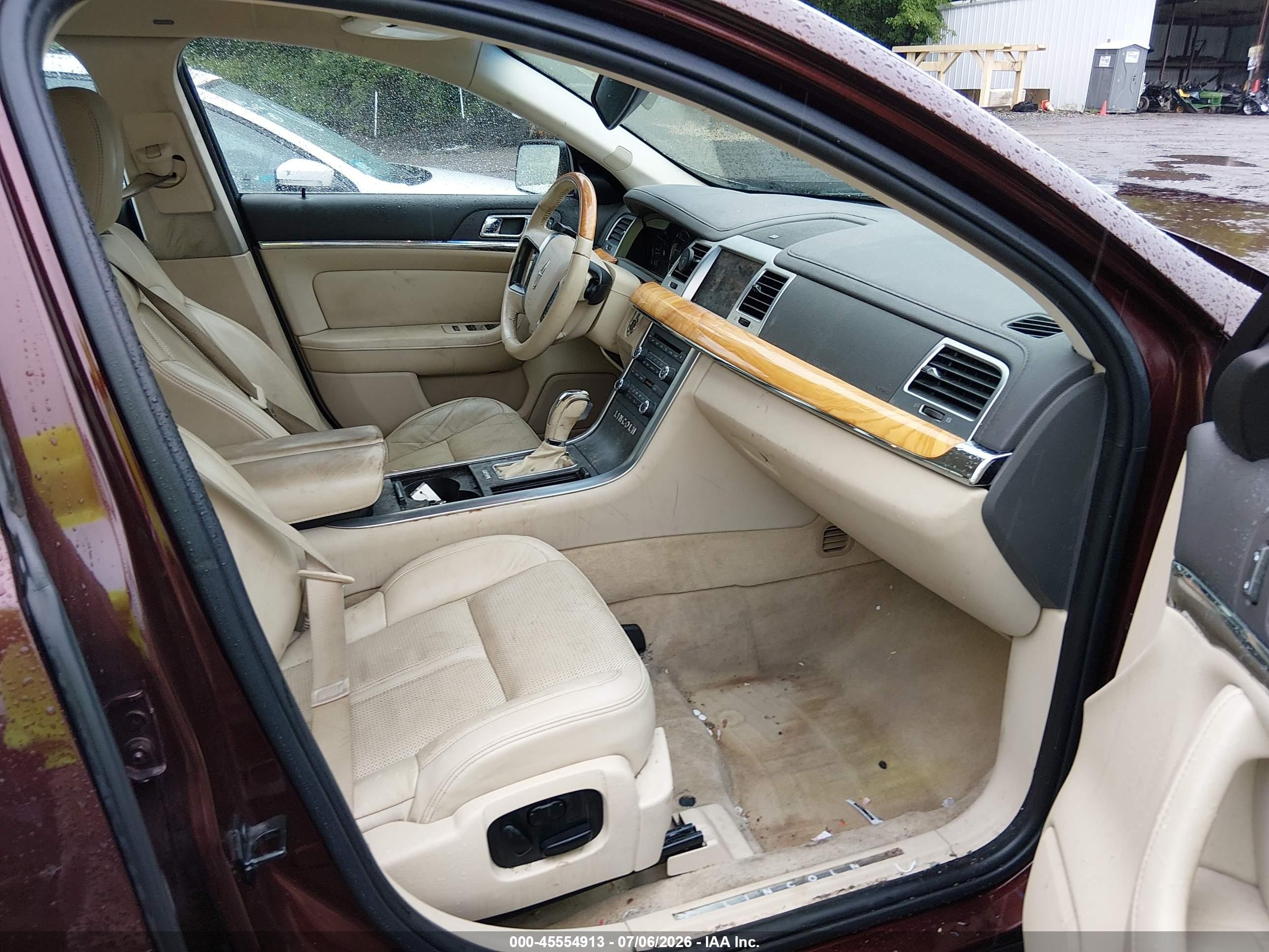 2012 Lincoln Mks   Burgundy vin: 1LNHL9DR7CG804892