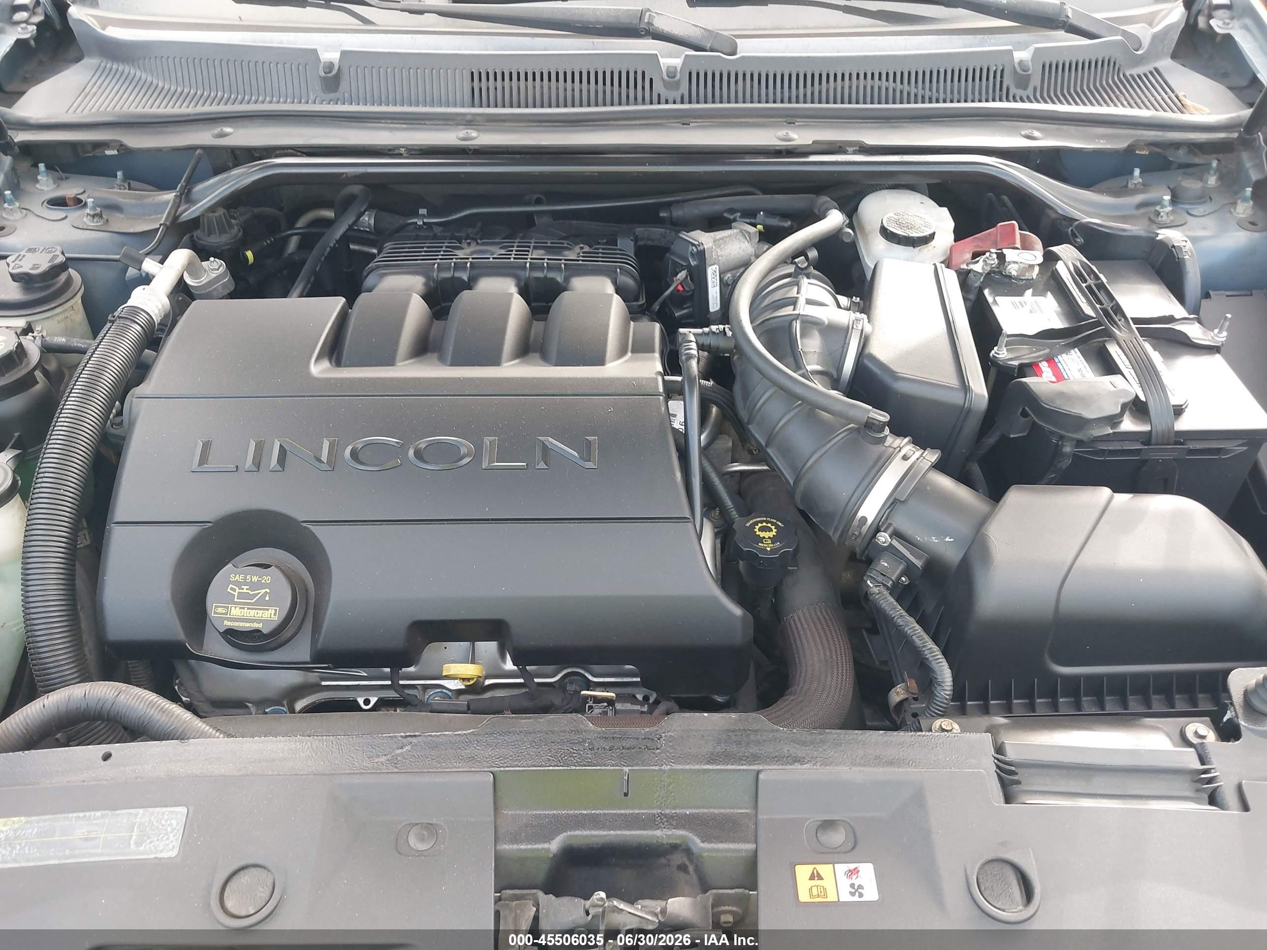 2010 Lincoln Mks   Light Blue vin: 1LNHL9DR8AG602706