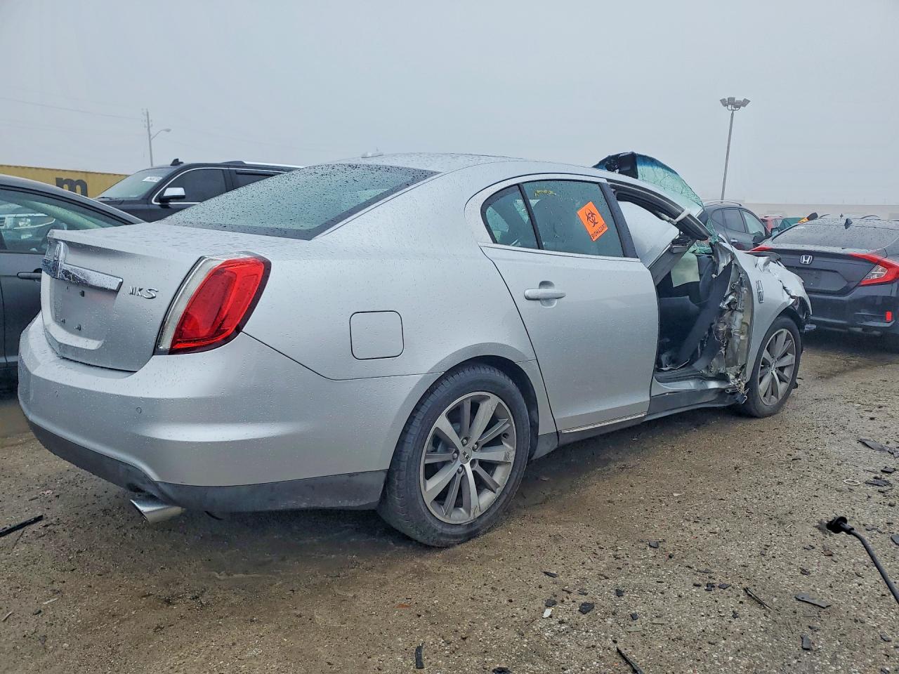 2011 Lincoln Mks Silver vin: 1LNHL9DR8BG614100