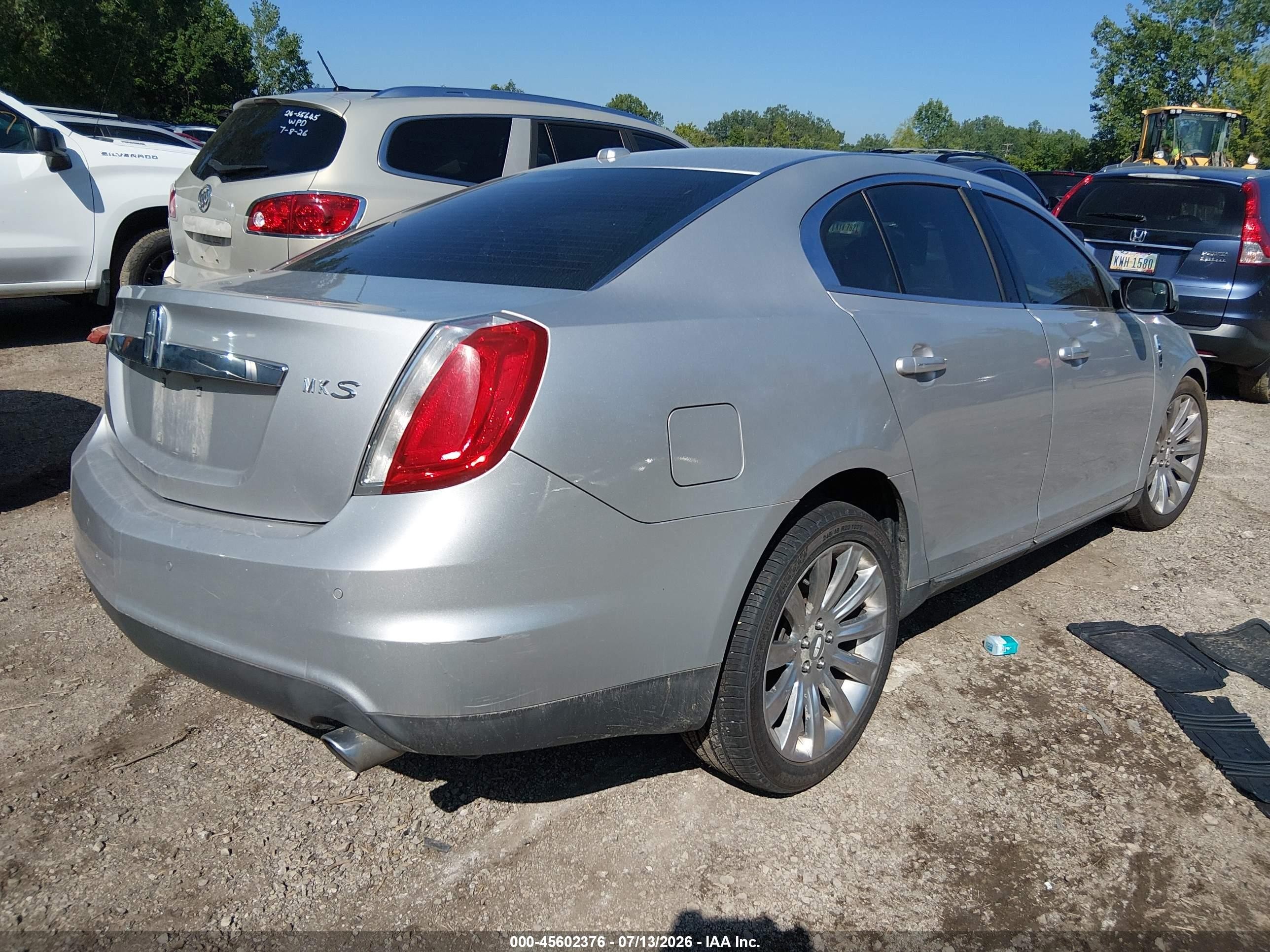 2011 Lincoln Mks   Silver vin: 1LNHL9DR8BG614730