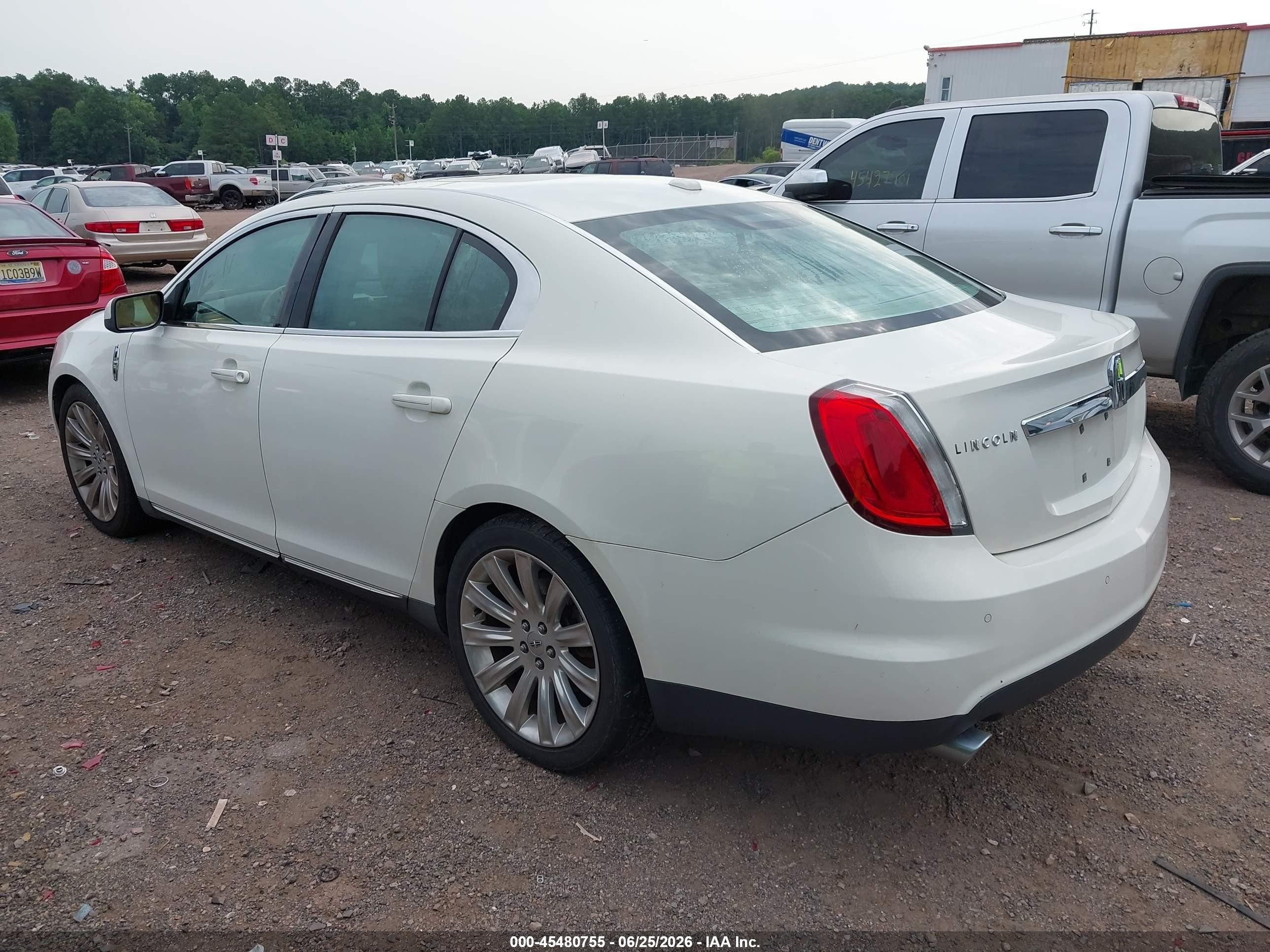 2012 Lincoln Mks White vin: 1LNHL9DR8CG802570