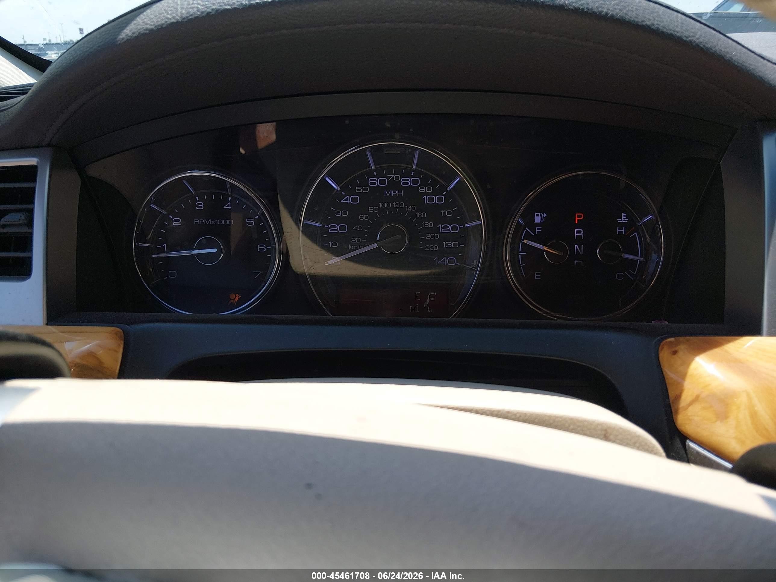 2012 Lincoln Mks   White vin: 1LNHL9DR8CG803086