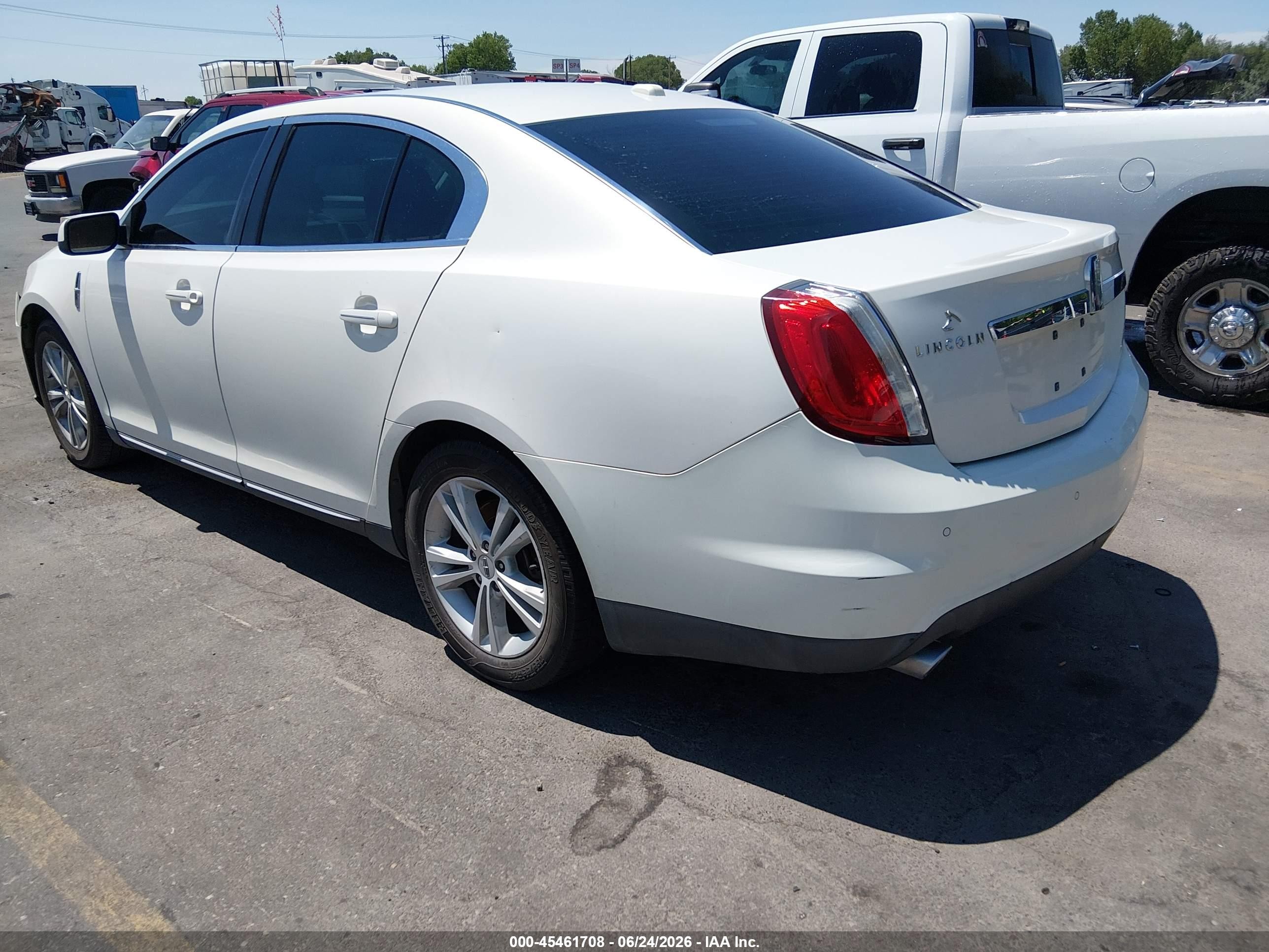 2012 Lincoln Mks   White vin: 1LNHL9DR8CG803086