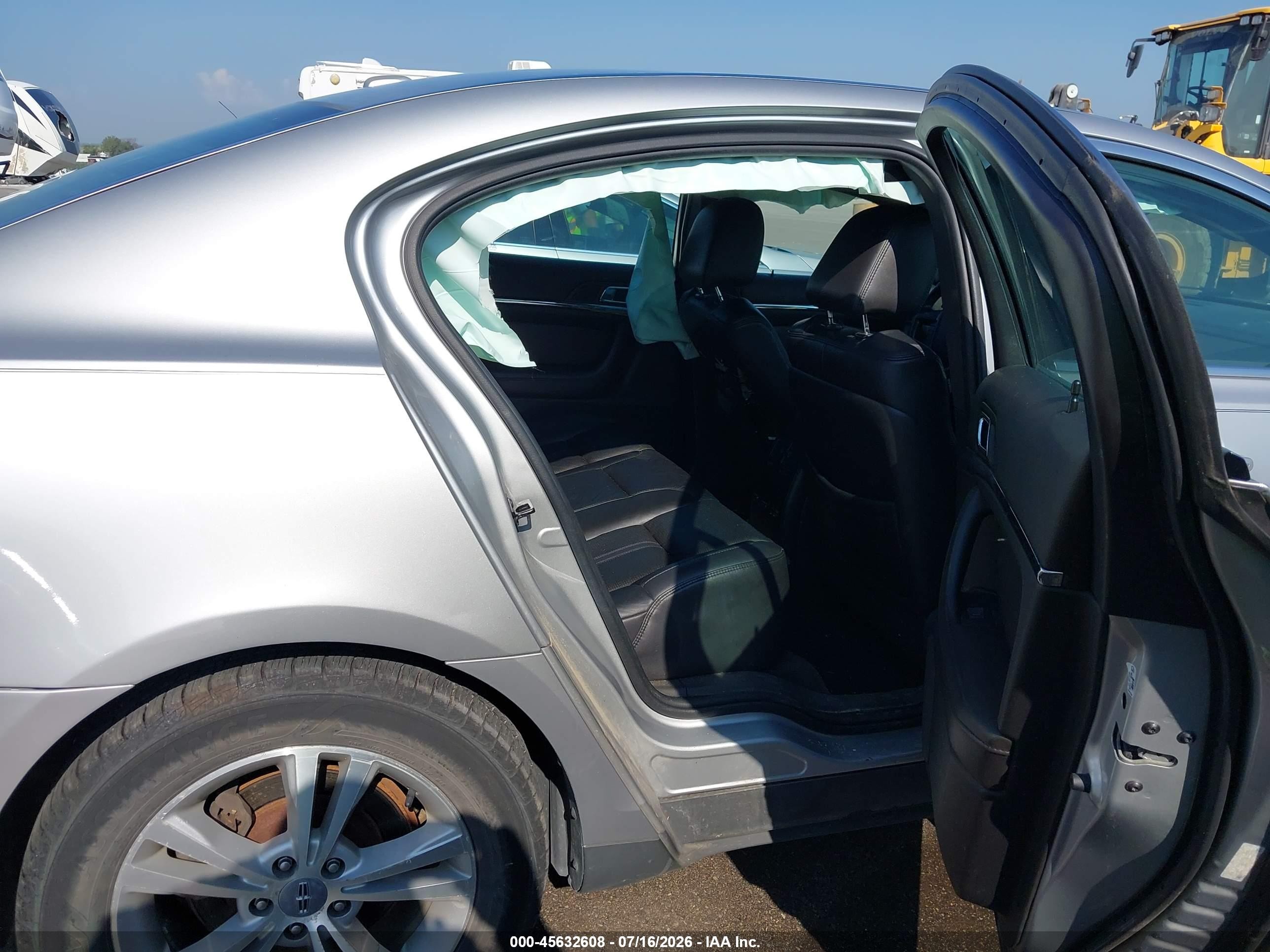 2012 Lincoln Mks   Silver vin: 1LNHL9DRXCG800237