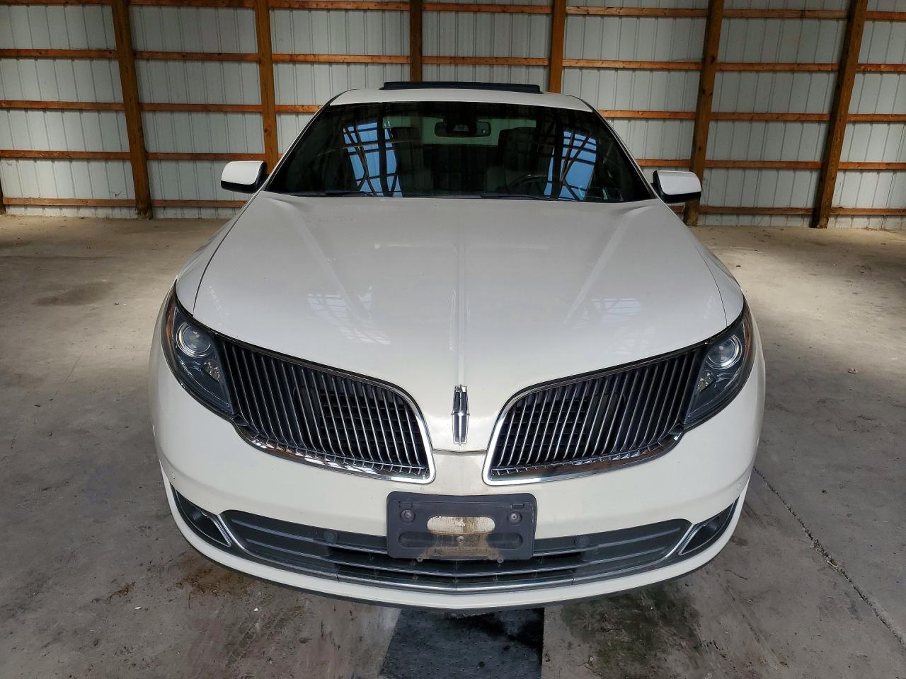2013 Lincoln Mks White vin: 1LNHL9EK1DG615299
