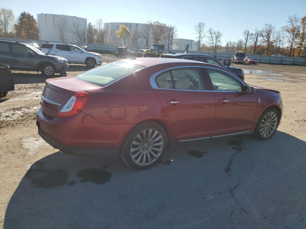 2016 Lincoln Mks Red vin: 1LNHL9EK4GG602874