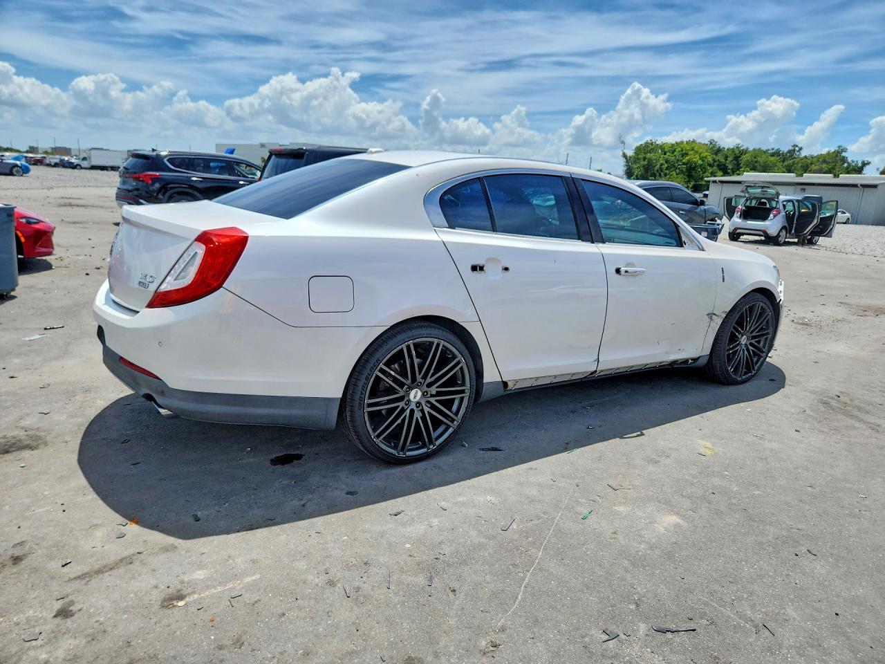 2013 Lincoln Mks White vin: 1LNHL9EK8DG616370