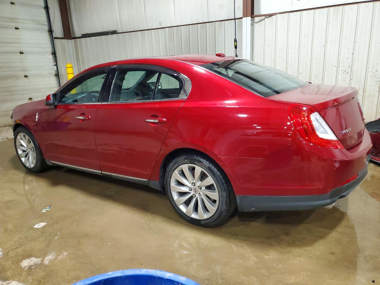 2014 Lincoln Mks Красный vin: 1LNHL9EK9EG608084
