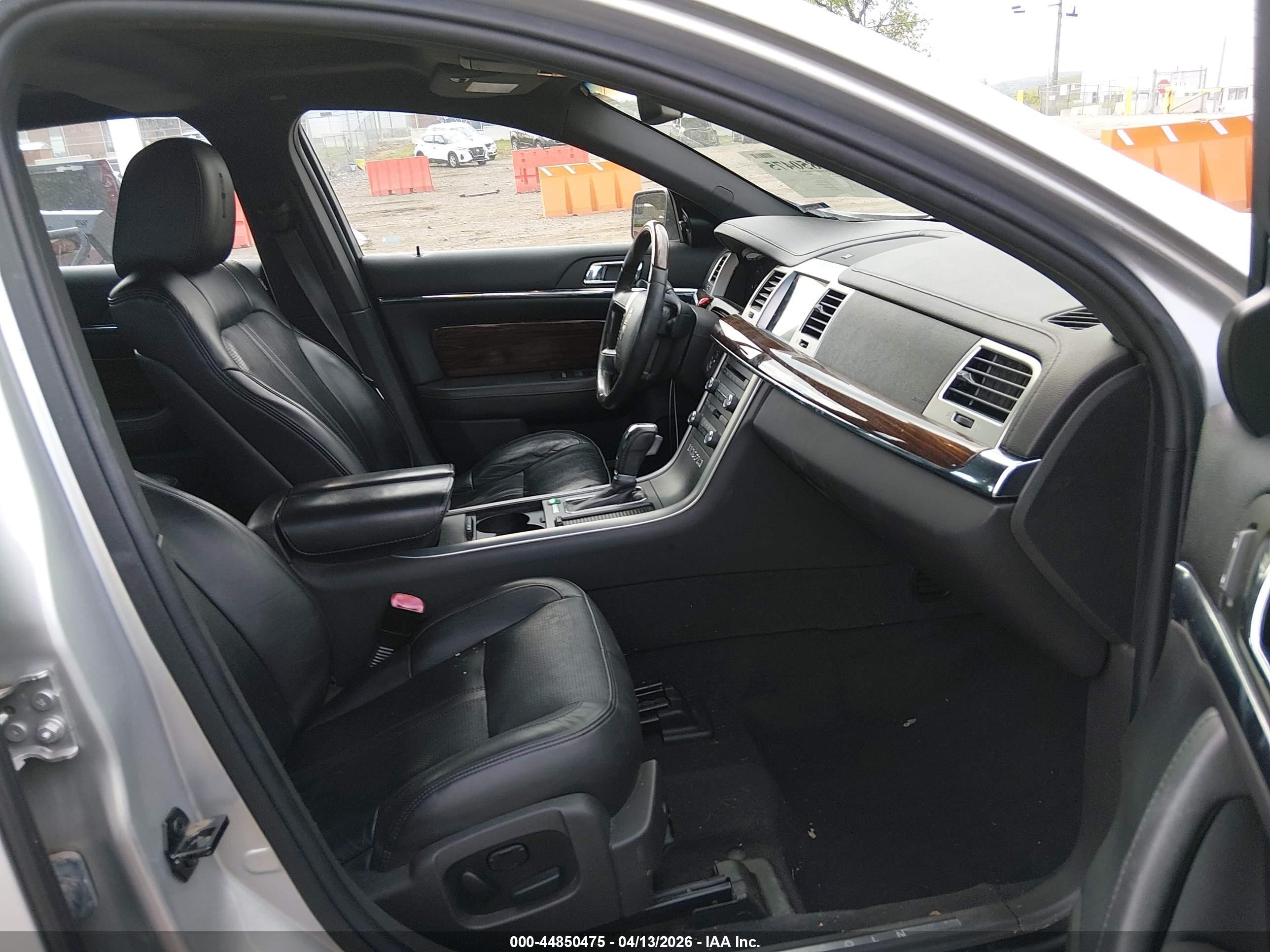 2011 Lincoln Mks   Pewter vin: 1LNHL9ER2BG608646