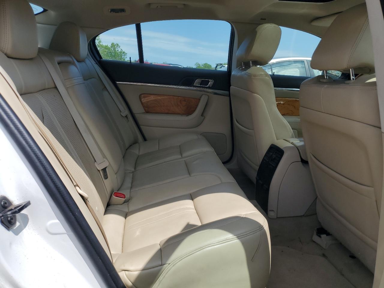 2010 Lincoln Mks Белый vin: 1LNHL9ER6AG612889