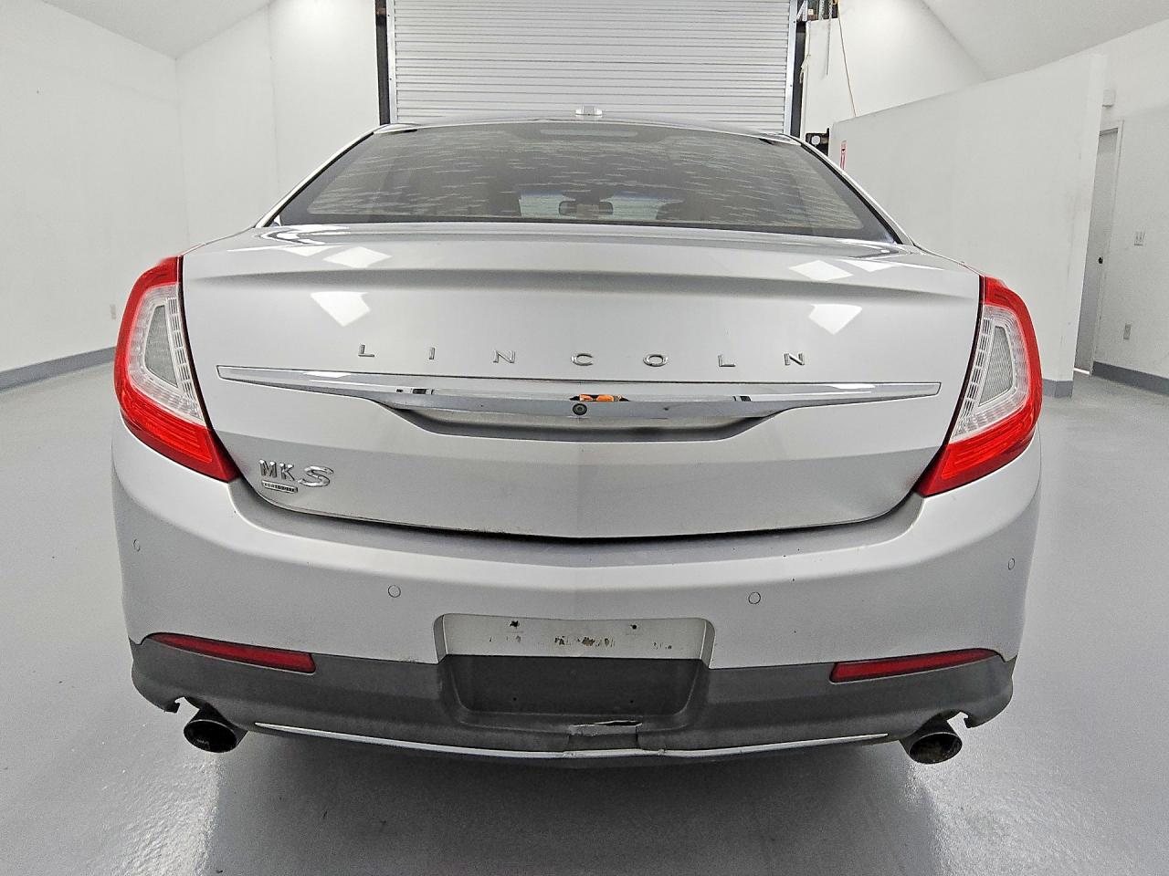 2015 Lincoln Mks Silver vin: 1LNHL9FT1FG607990
