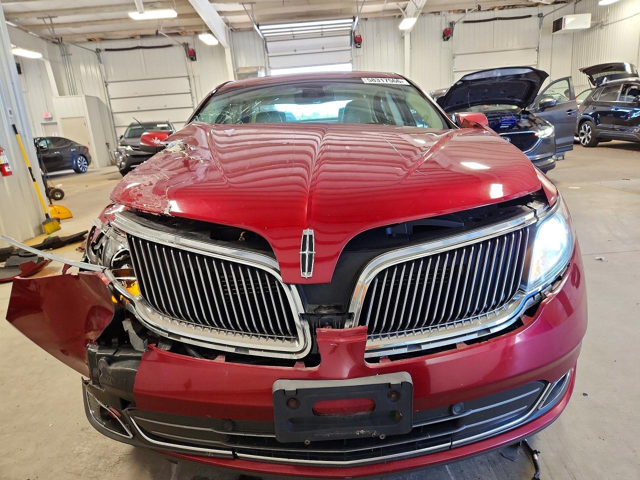 2013 Lincoln Mks Maroon vin: 1LNHL9FT3DG614534