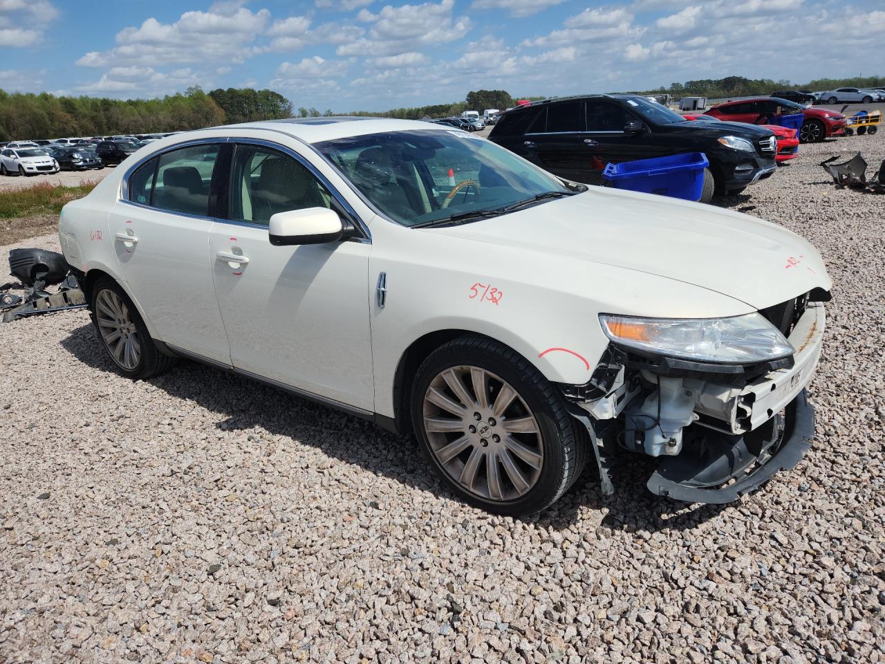 2012 Lincoln Mks White vin: 1LNHL9FT5CG801546