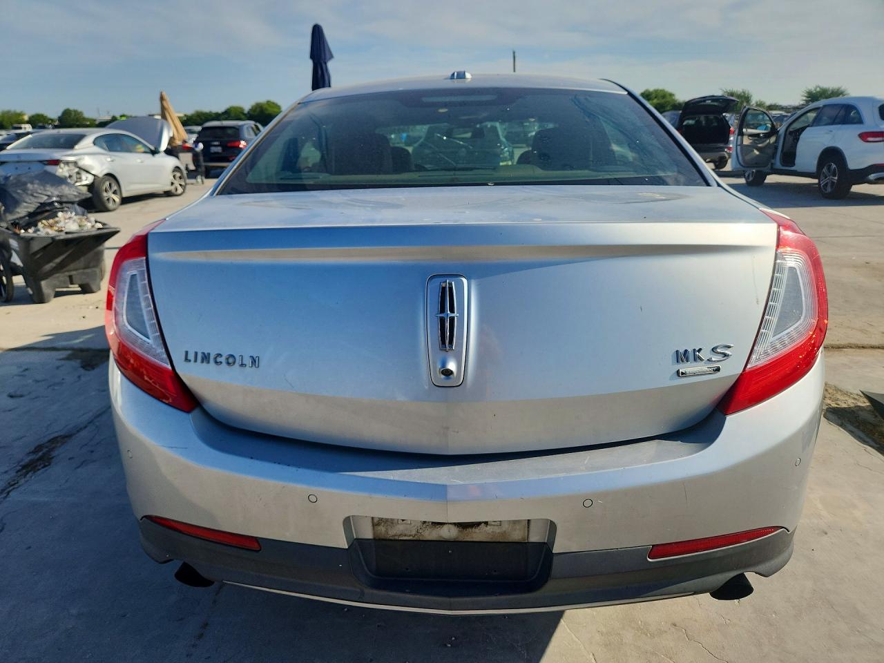 2013 Lincoln Mks Silver vin: 1LNHL9FT5DG605995