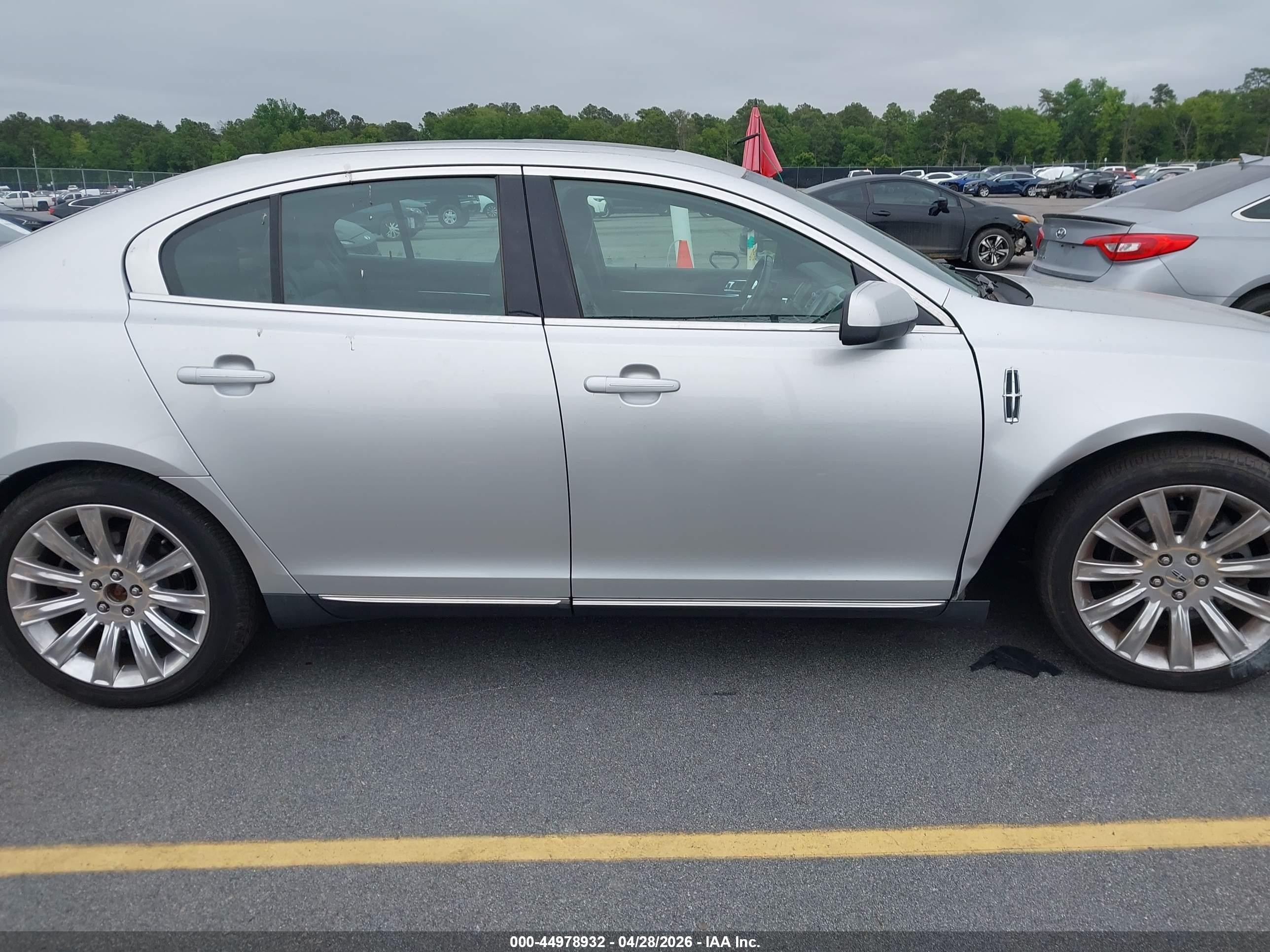 2010 Lincoln Mks Ecoboost Silver vin: 1LNHL9FT6AG612532