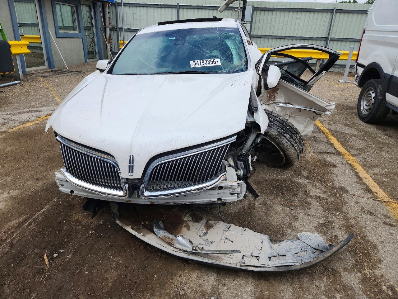 2015 Lincoln Mks White vin: 1LNHL9FT9FG603475
