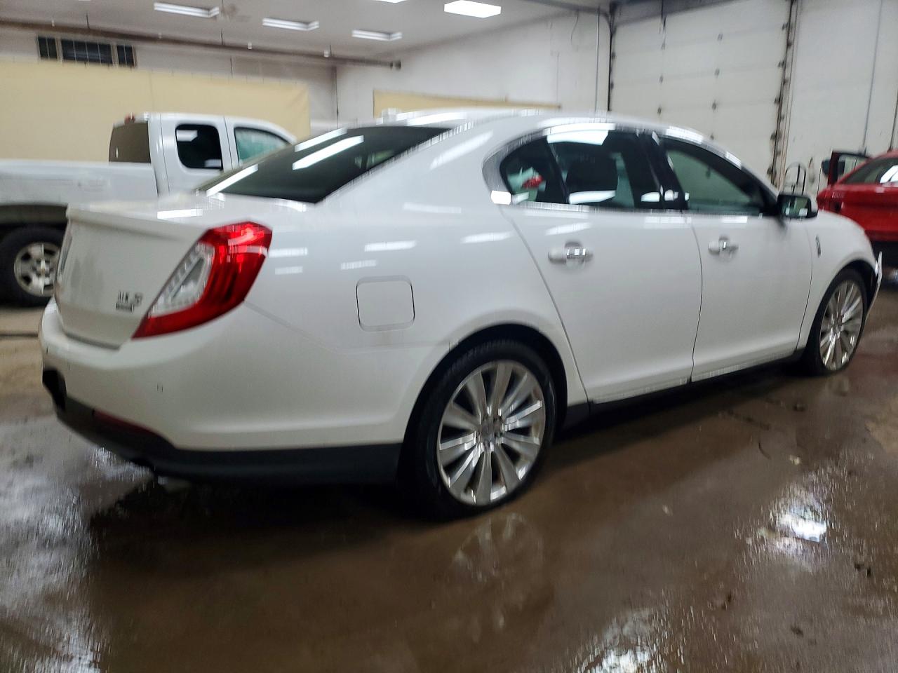 2013 Lincoln Mks White vin: 1LNHL9FTXDG617754