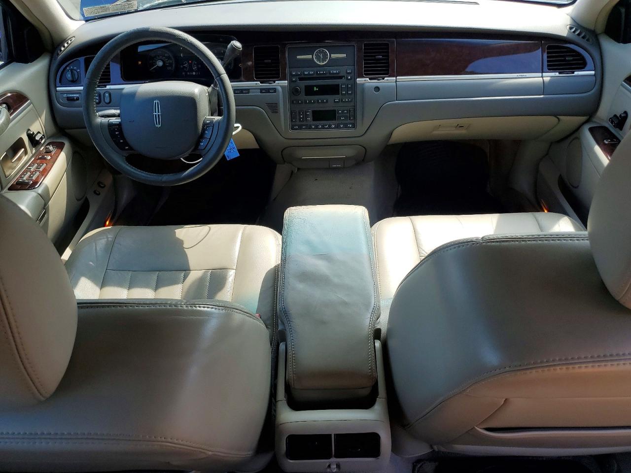 2007 Lincoln Town Car Signature Синий vin: 1LNHM81V77Y610209