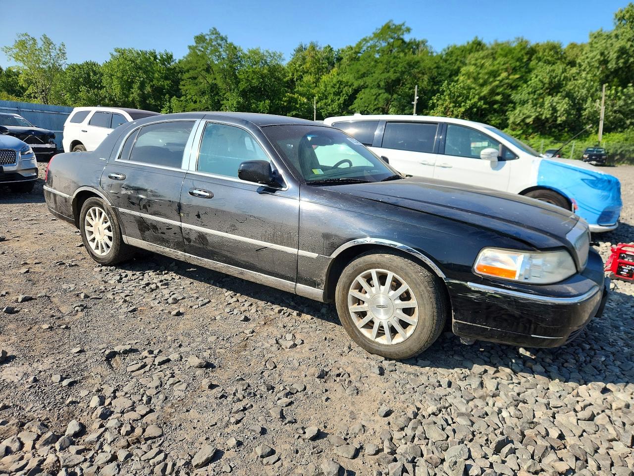 2007 Lincoln Town Car Signature Black vin: 1LNHM81V97Y619686