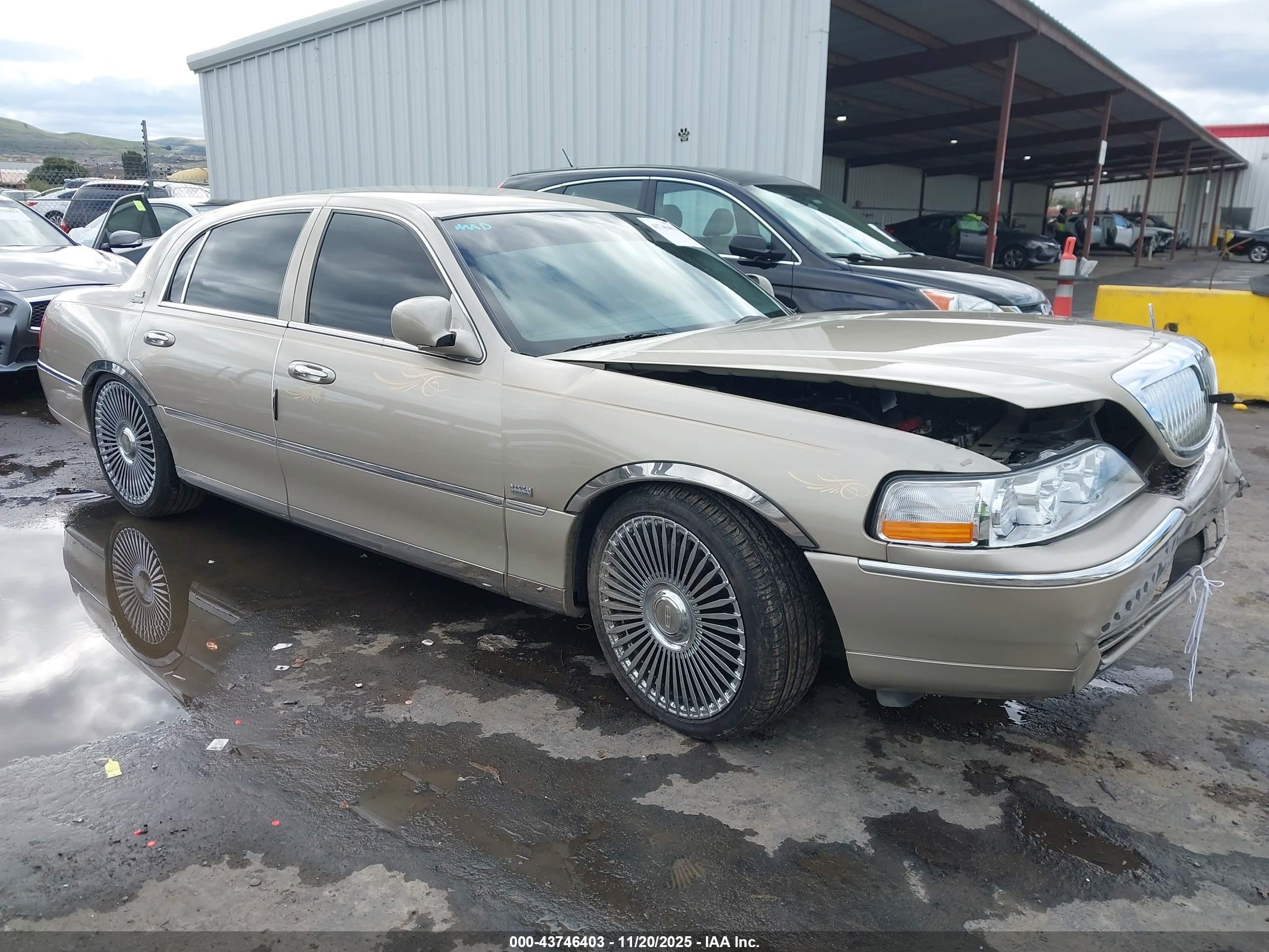 1LNHM81W76Y622979