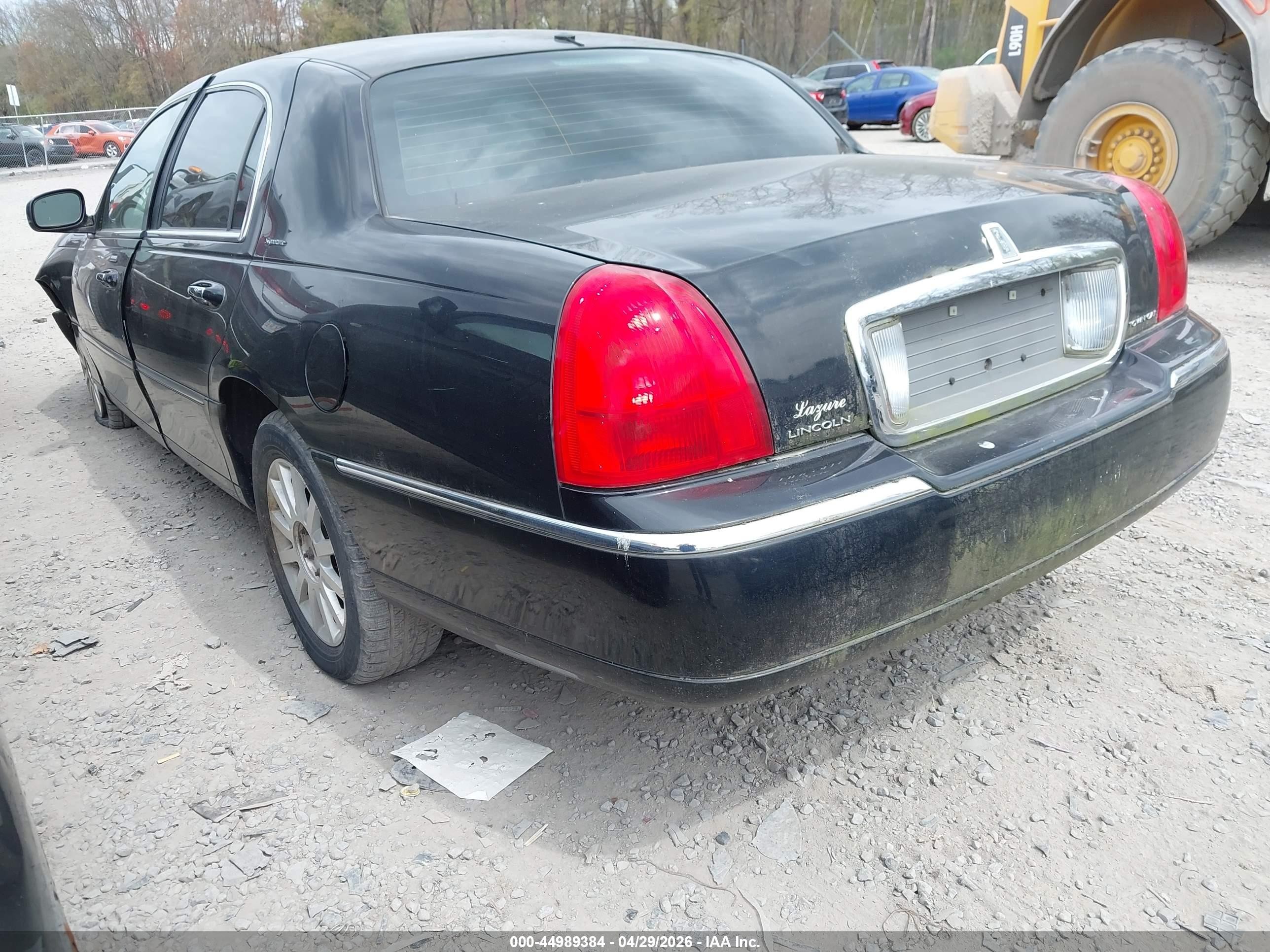 2007 Lincoln Town Car Signature Black vin: 1LNHM81W97Y638666