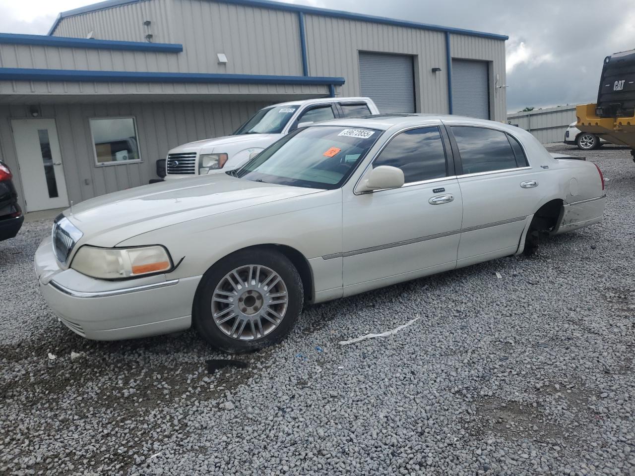 1LNHM82V87Y615692