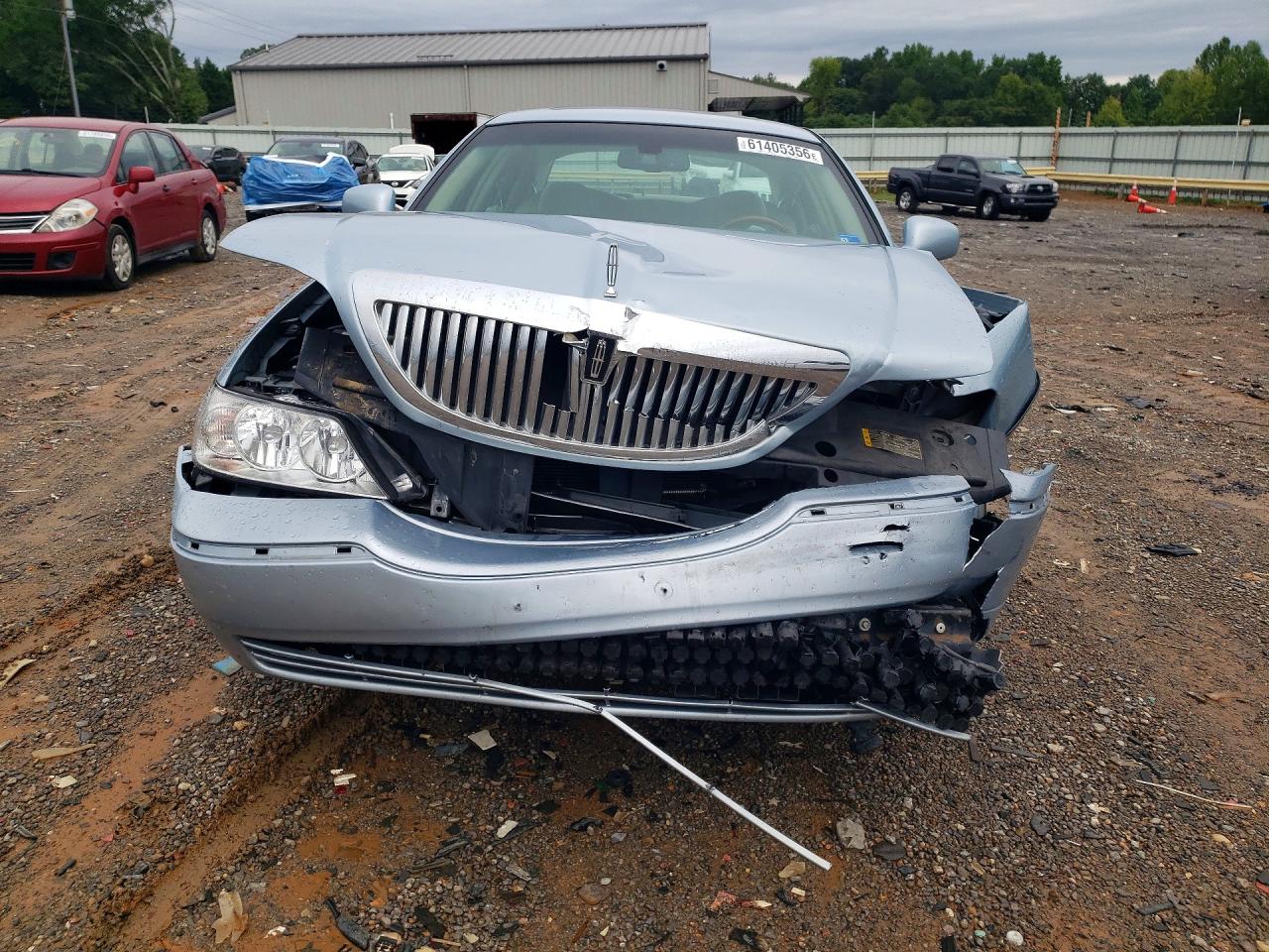 2007 Lincoln Town Car Signature Limited Blue vin: 1LNHM82W17Y624534