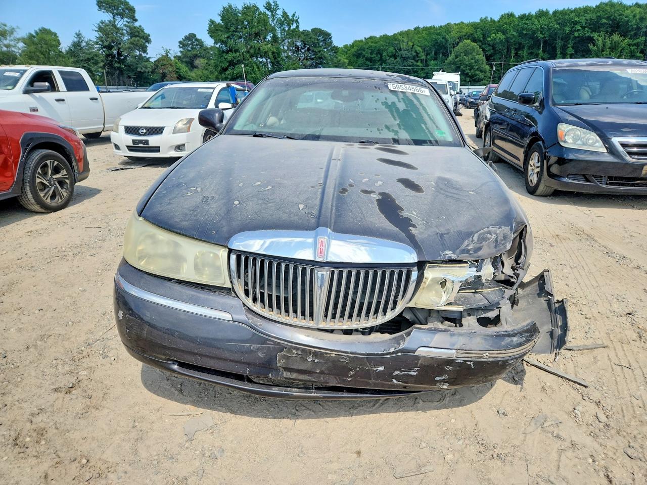 2001 Lincoln Town Car Signature Charcoal vin: 1LNHM82WX1Y722520